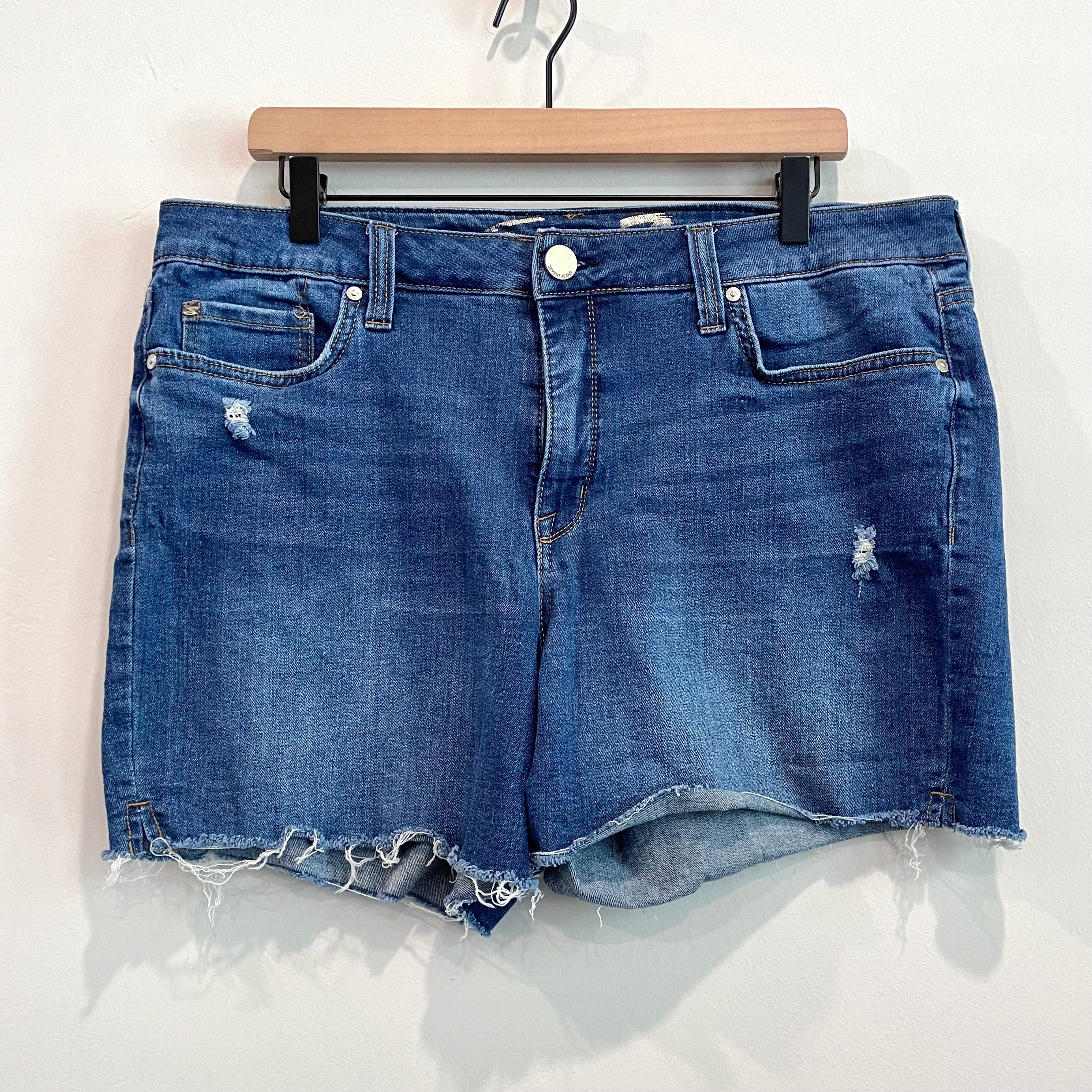 Distressed Cut Off Jean Shorts