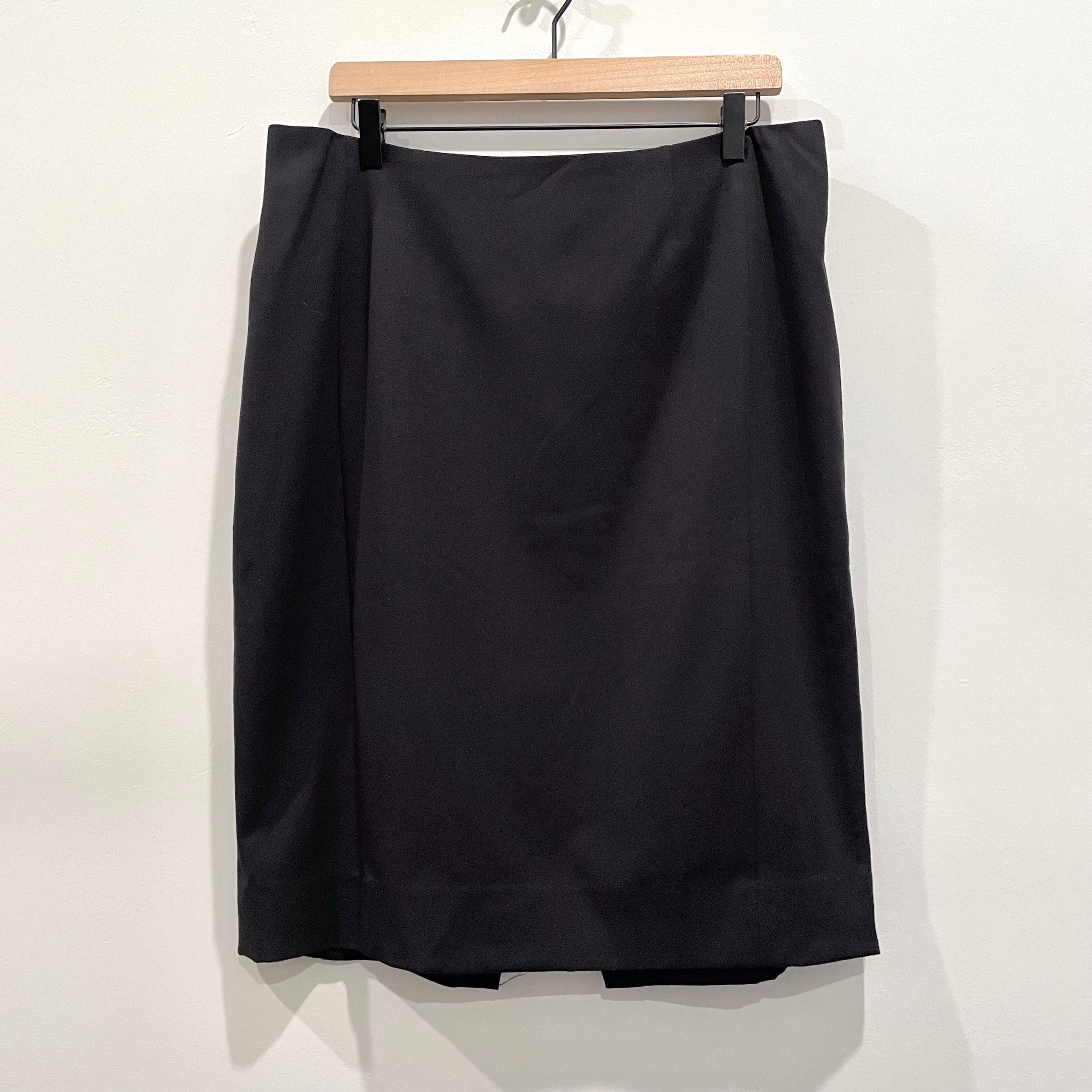 Slit Back Suit Skirt