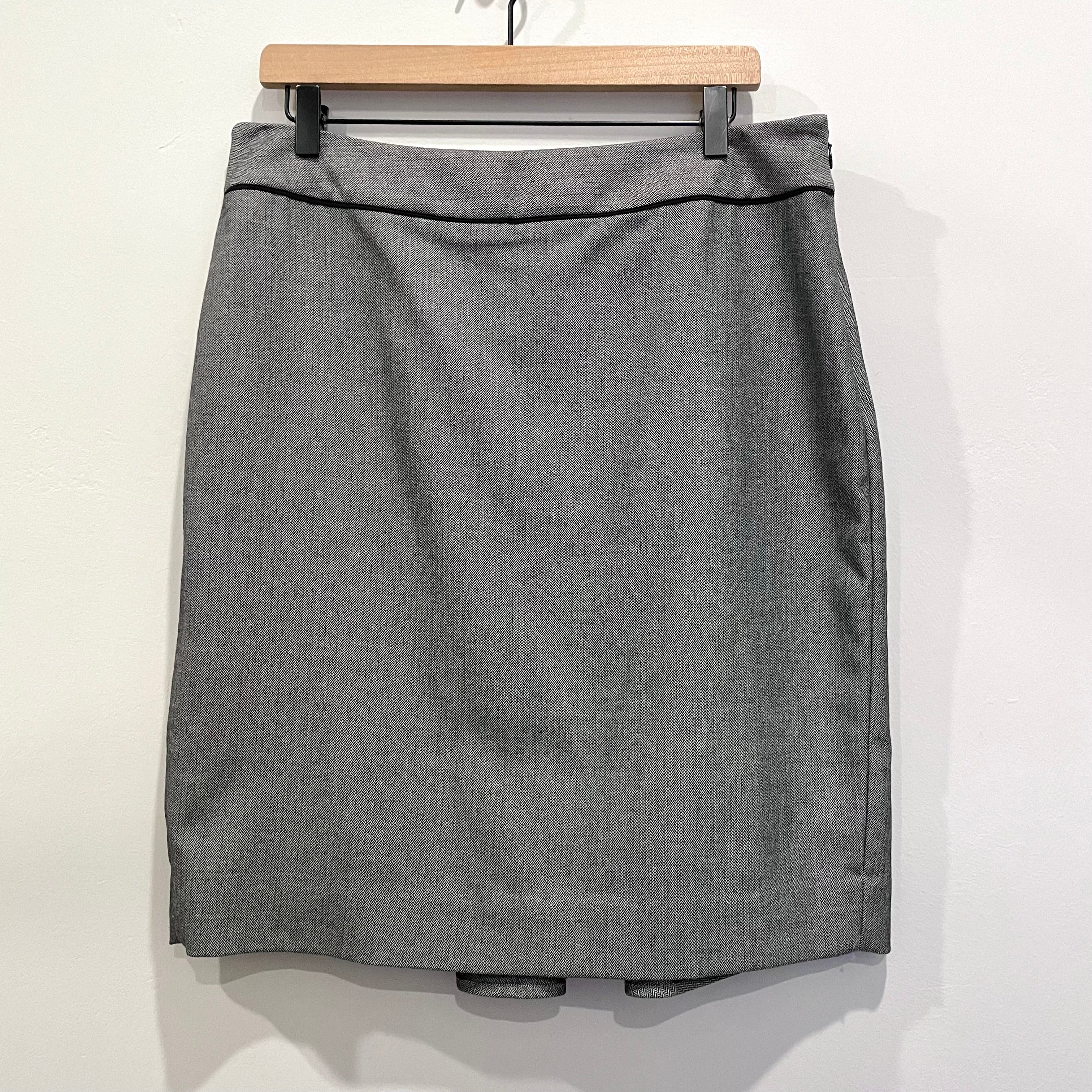 Chevron Ruffle Suit Skirt