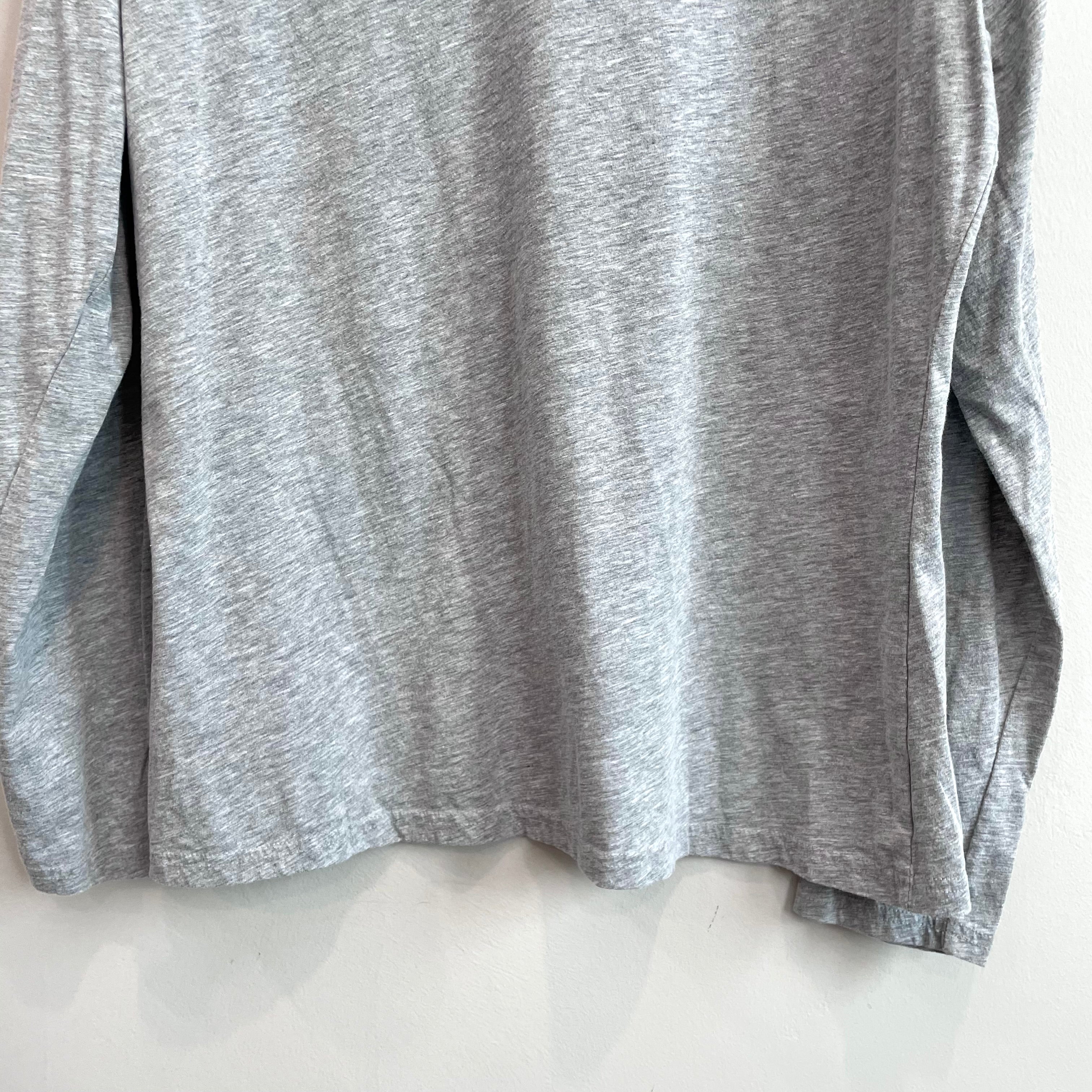 V-Neck Long Sleeve Tee