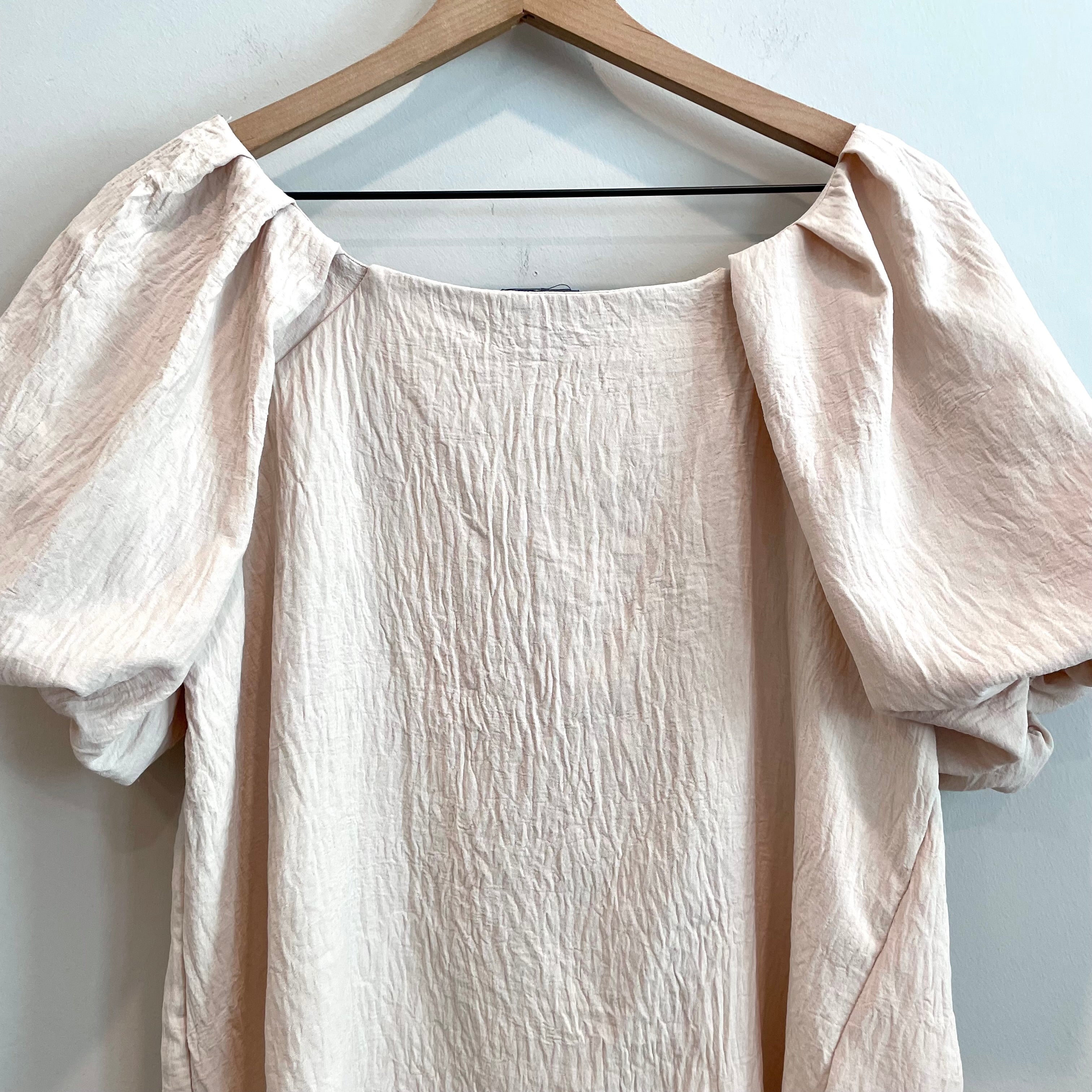 Puff Sleeve Crinkle Top