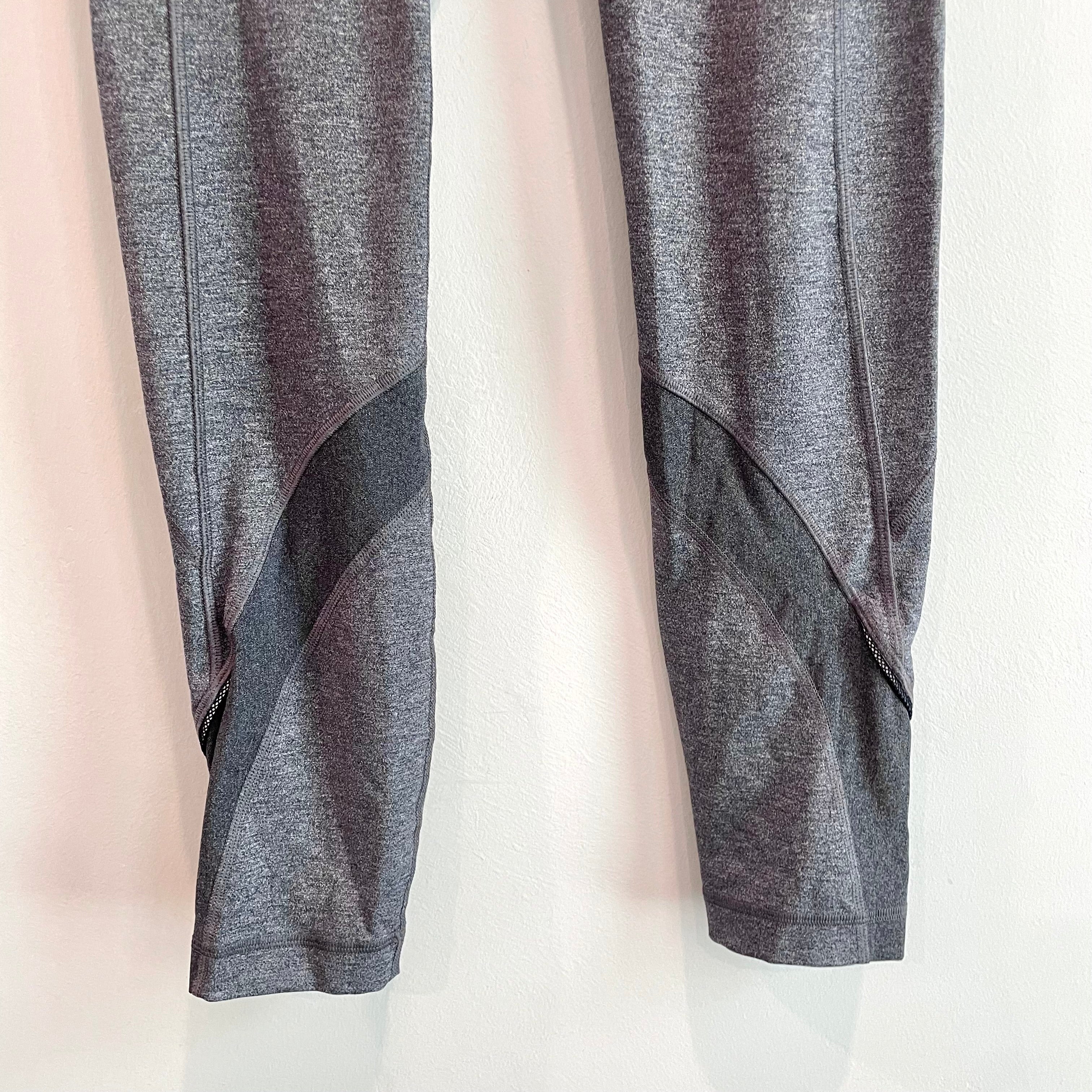 Zip Pocket Crop Leggings