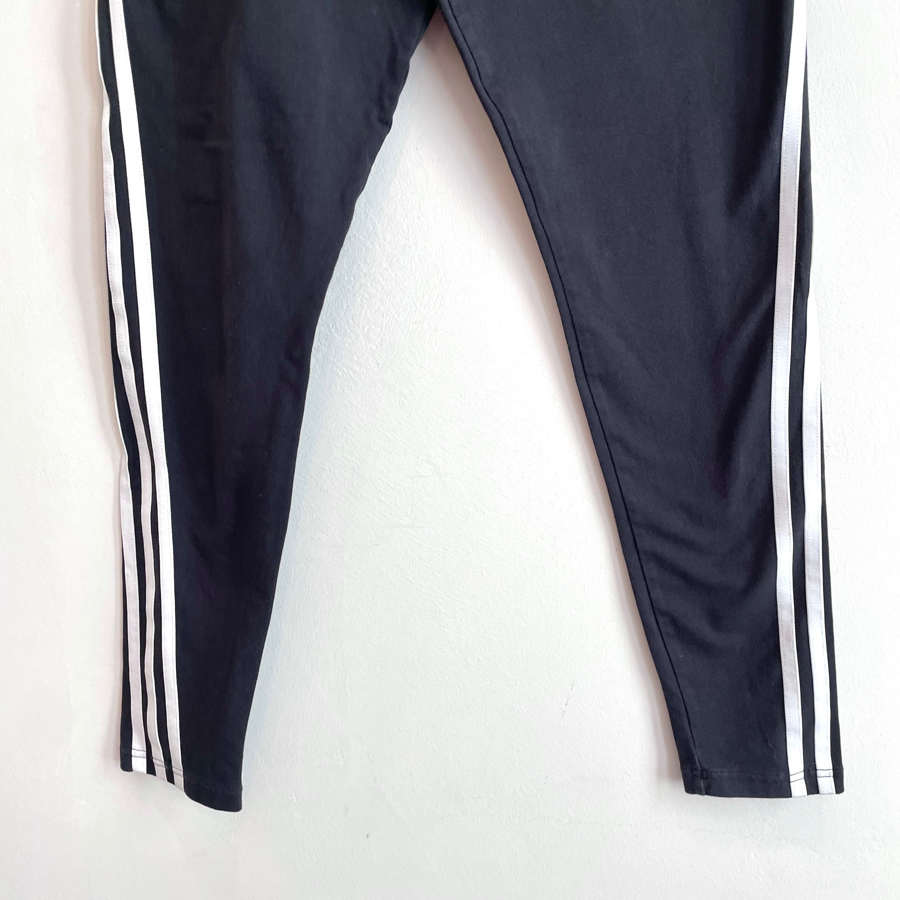 Classic Side Stripe Leggings