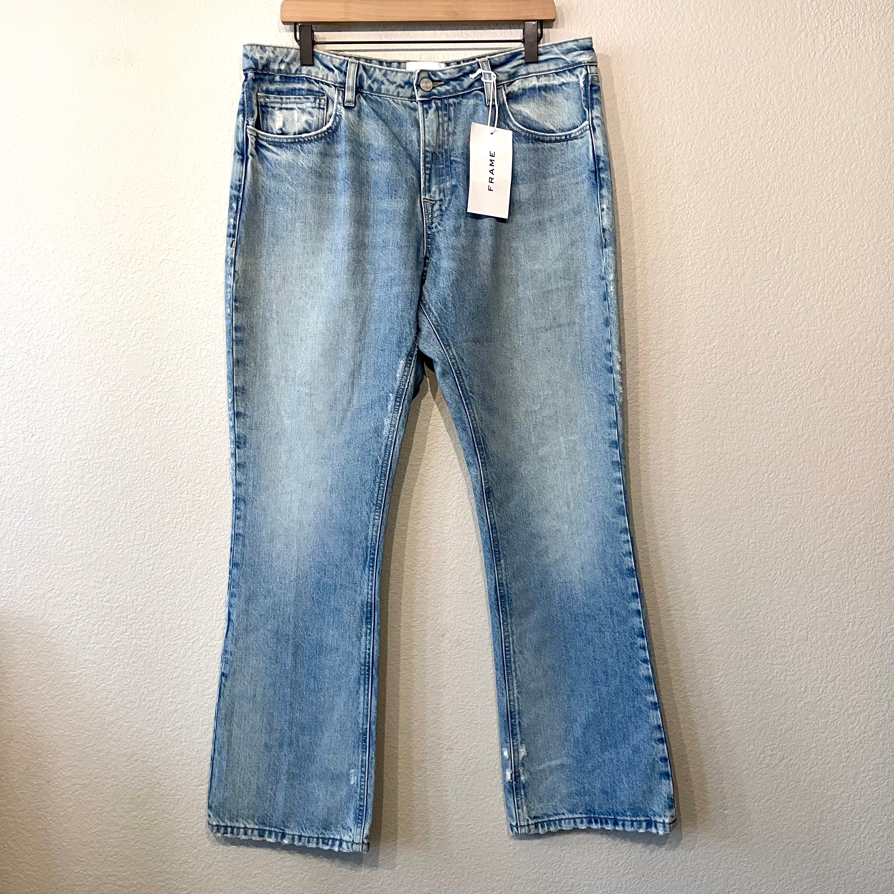 Low Bootcut Jeans