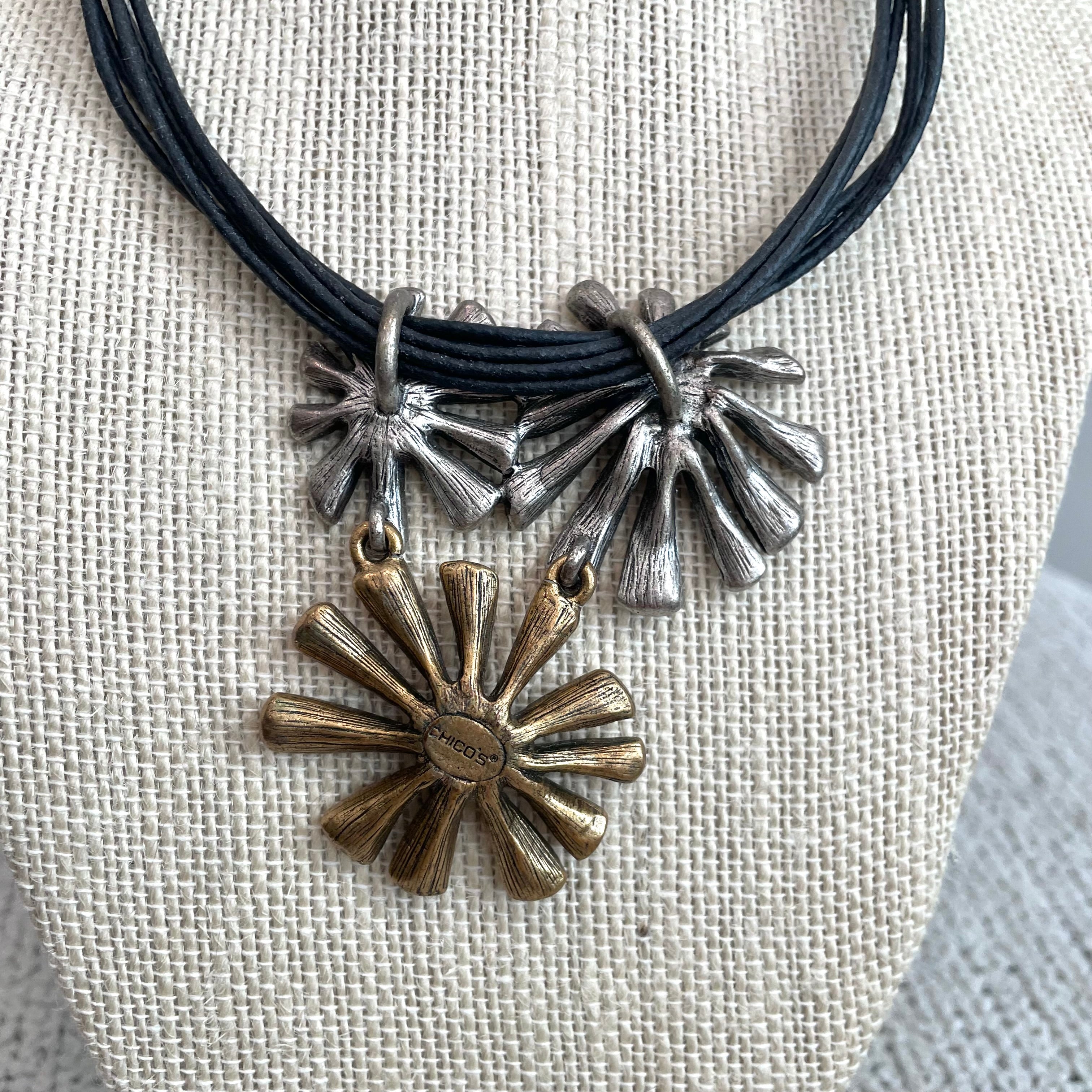 Rope Floral Necklace