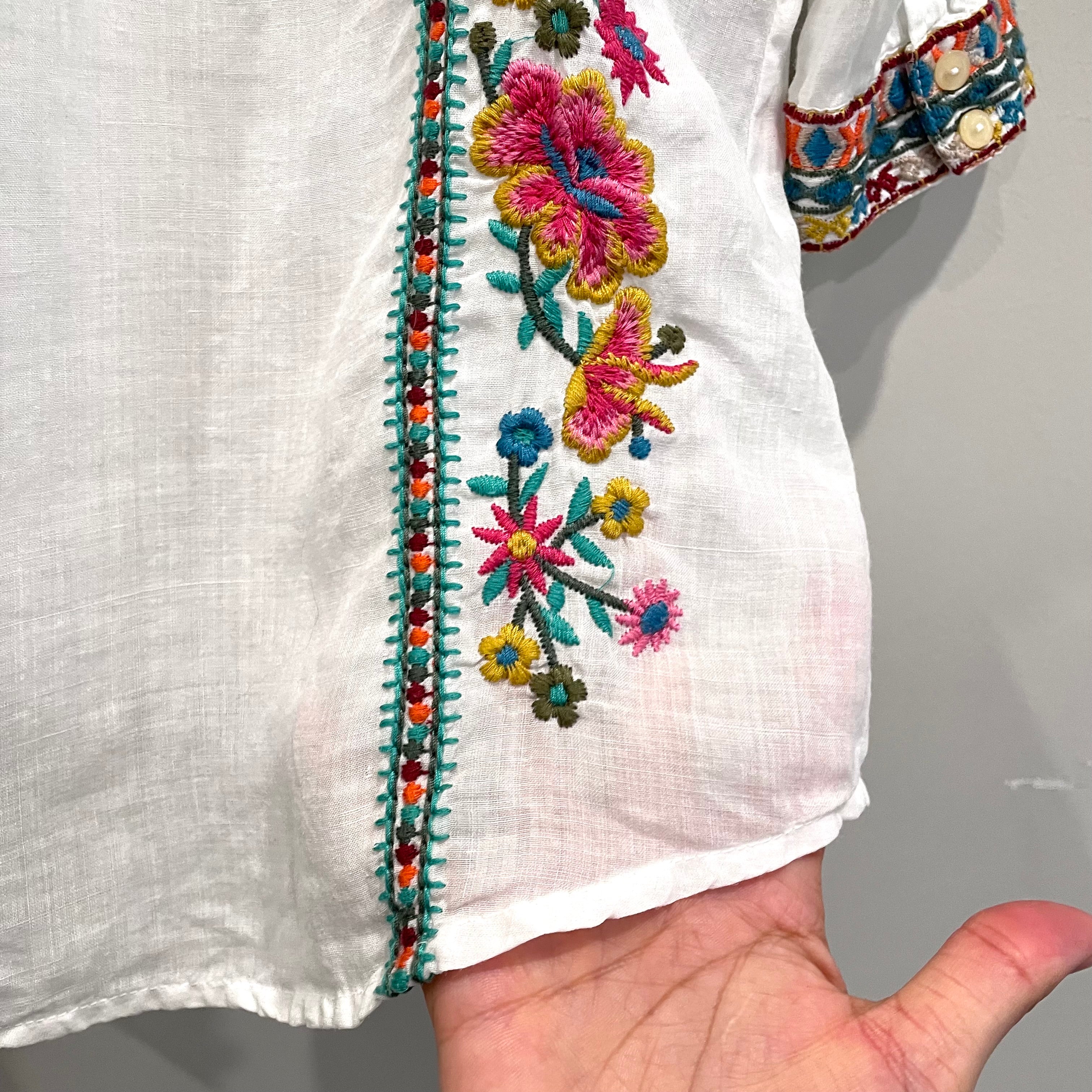 Floral Embroidered Ramie Top