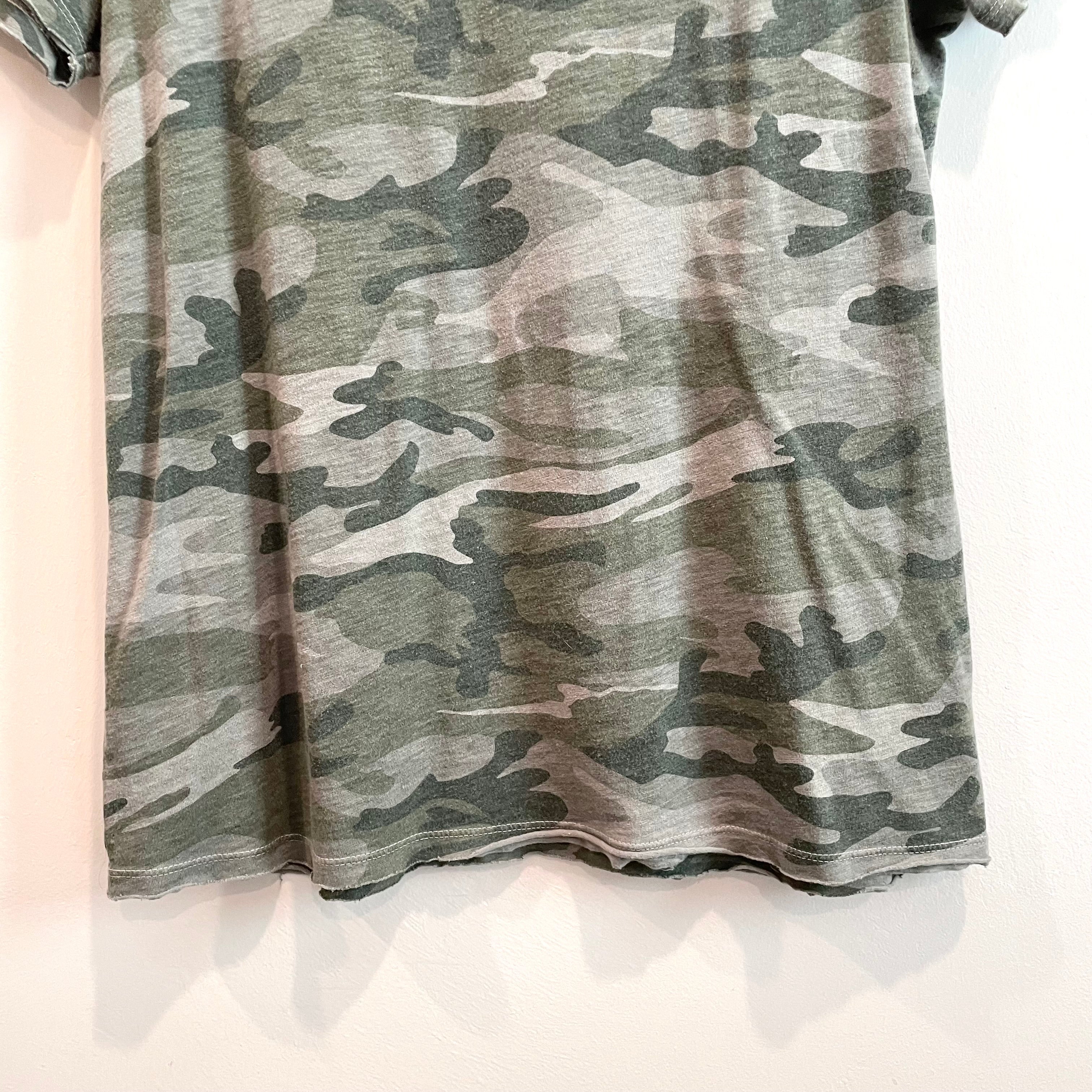 Camo Keyhole Tee