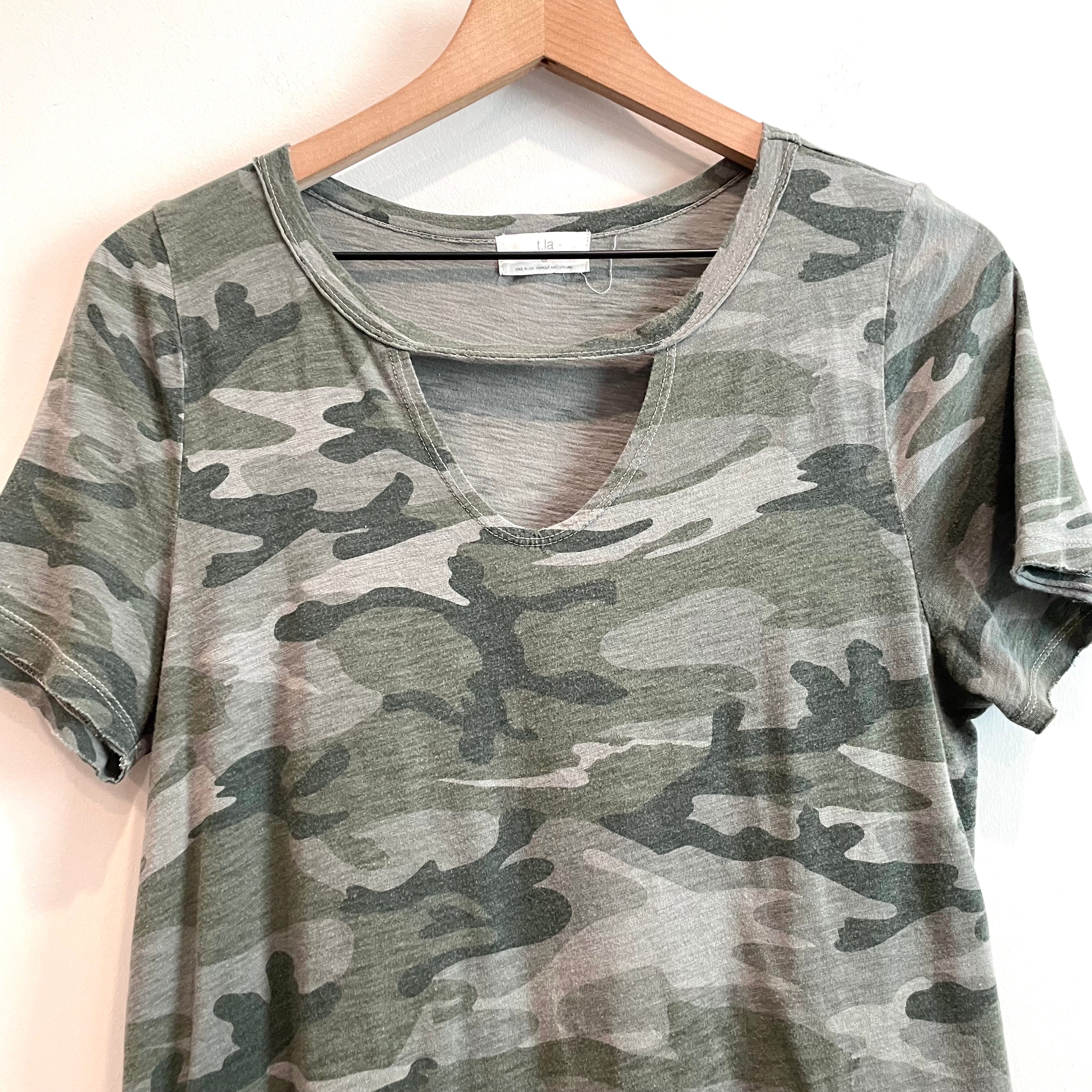 Camo Keyhole Tee