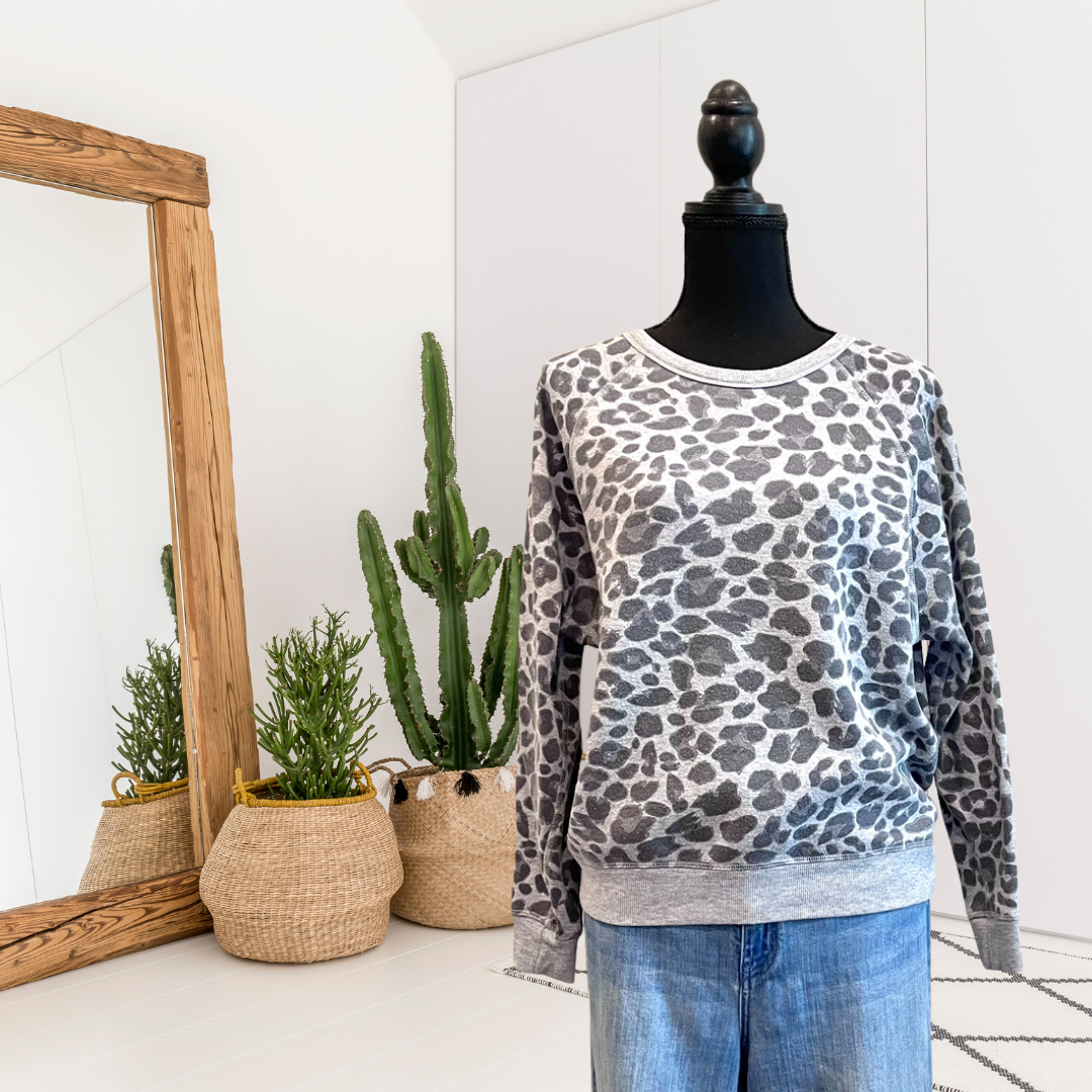 Leopard Sweatshirt