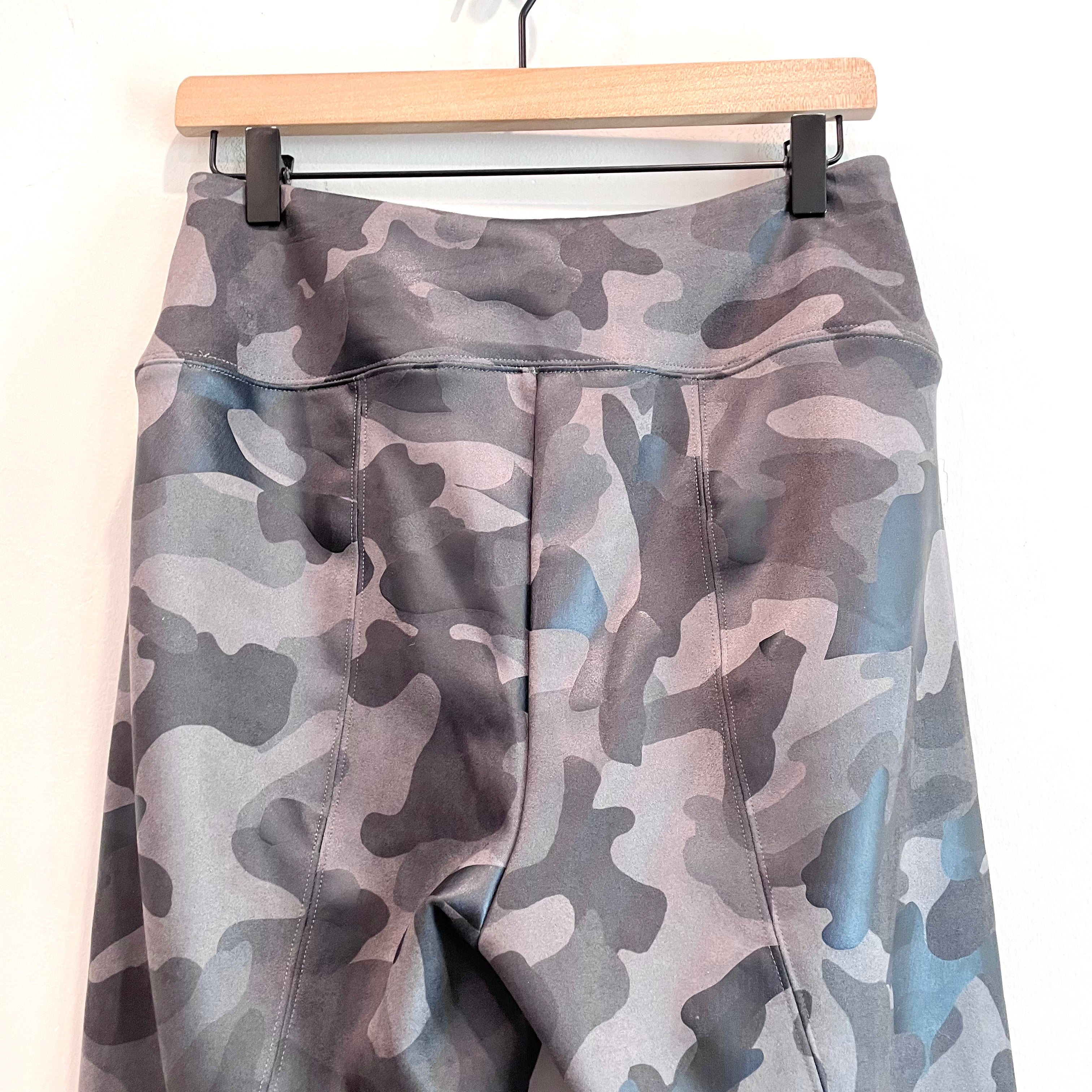 Camo Suede Like Leggings