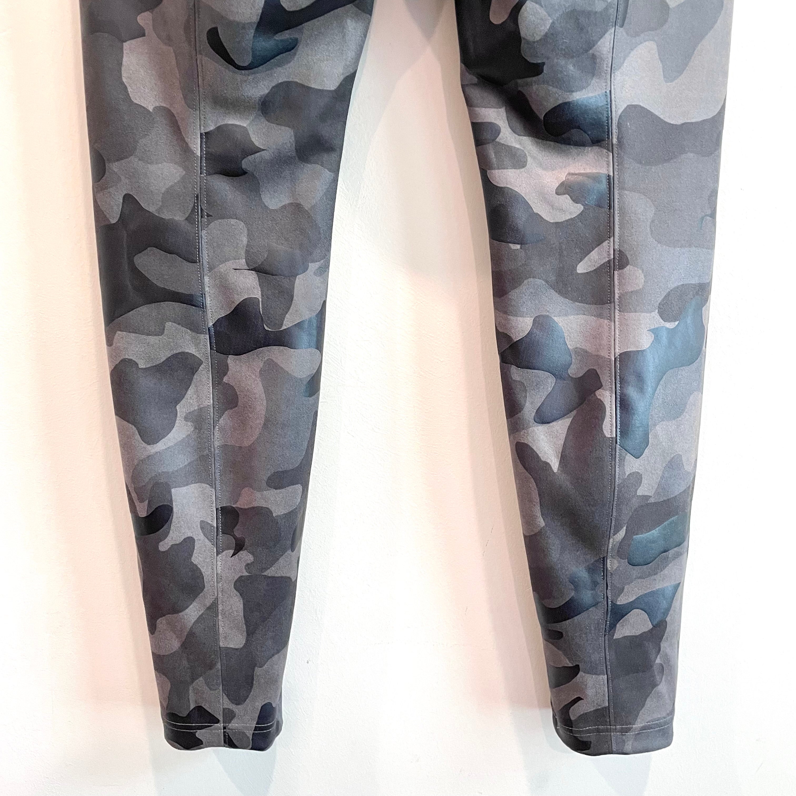 Camo Suede Like Leggings