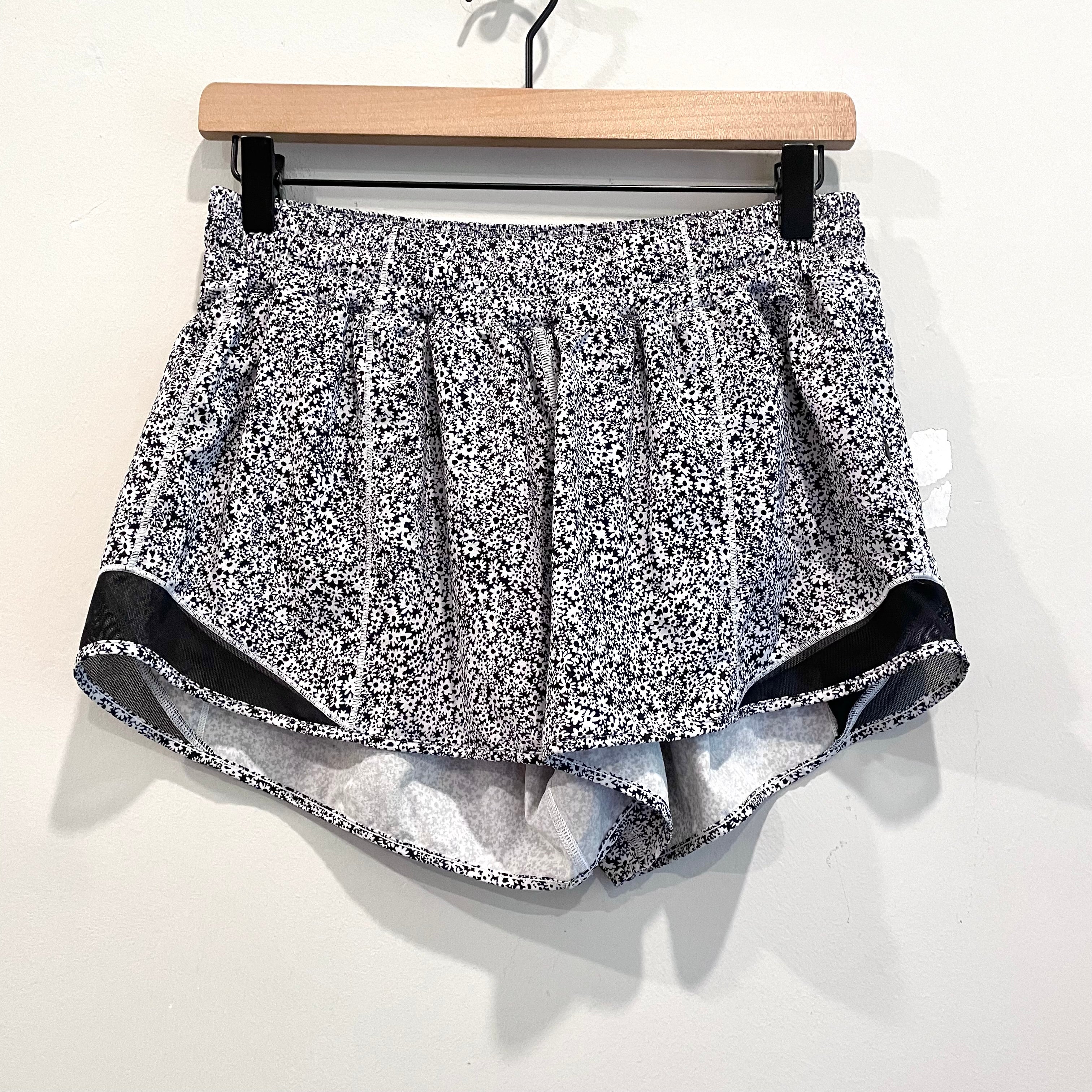 Daisy Running Shorts