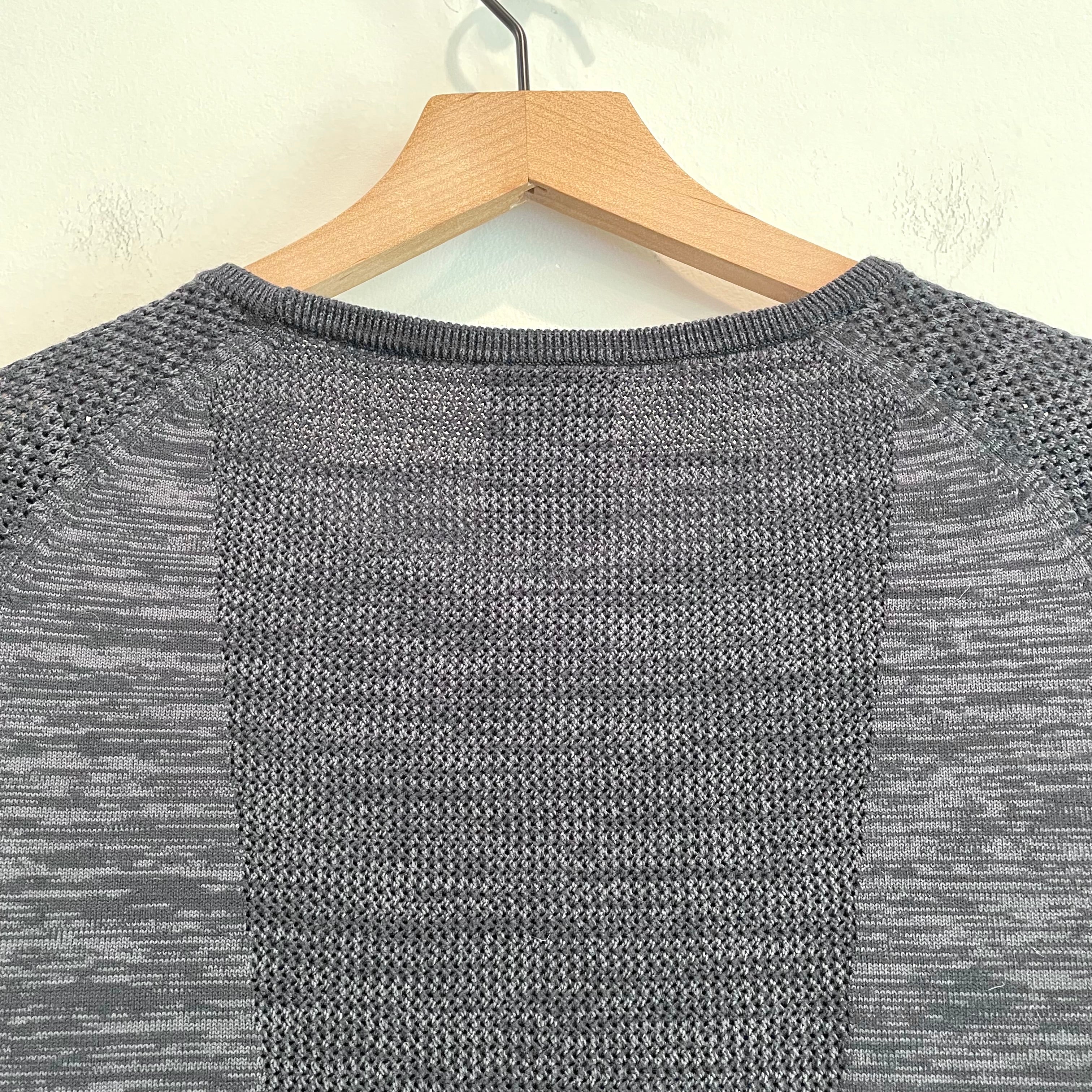 Sheer Sleeve Stretch Knit Sweater