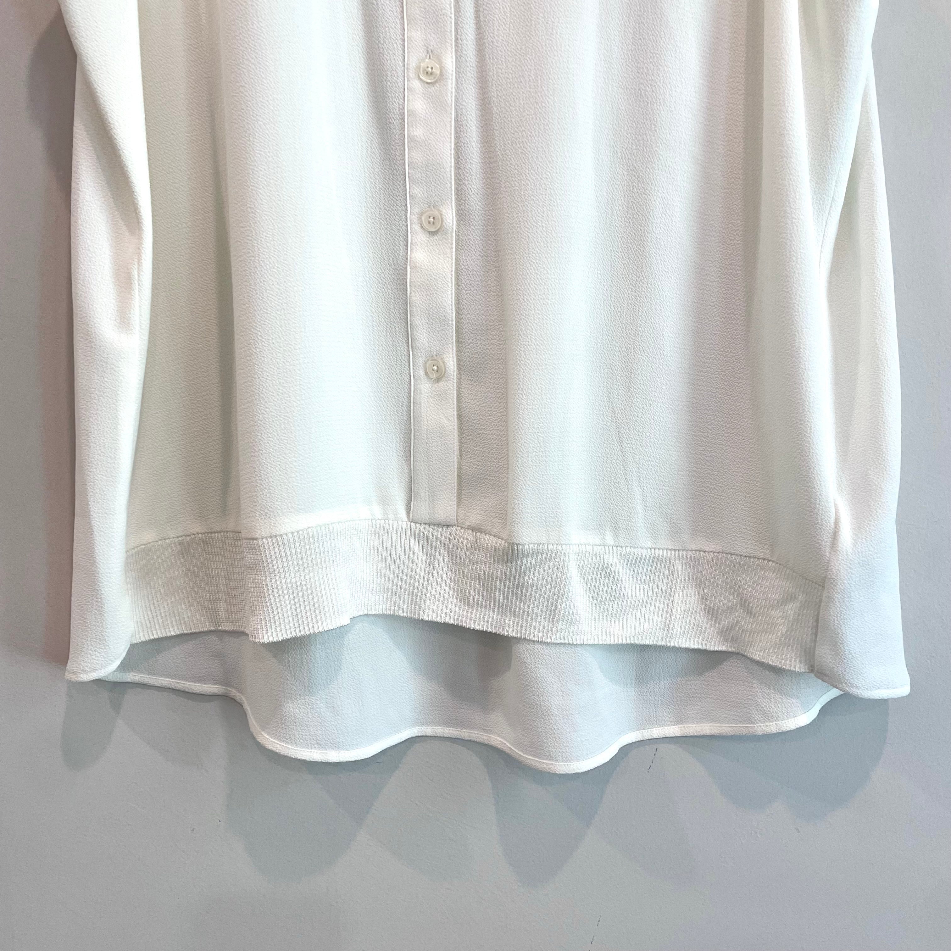 Sleeveless Button Down Collared Top