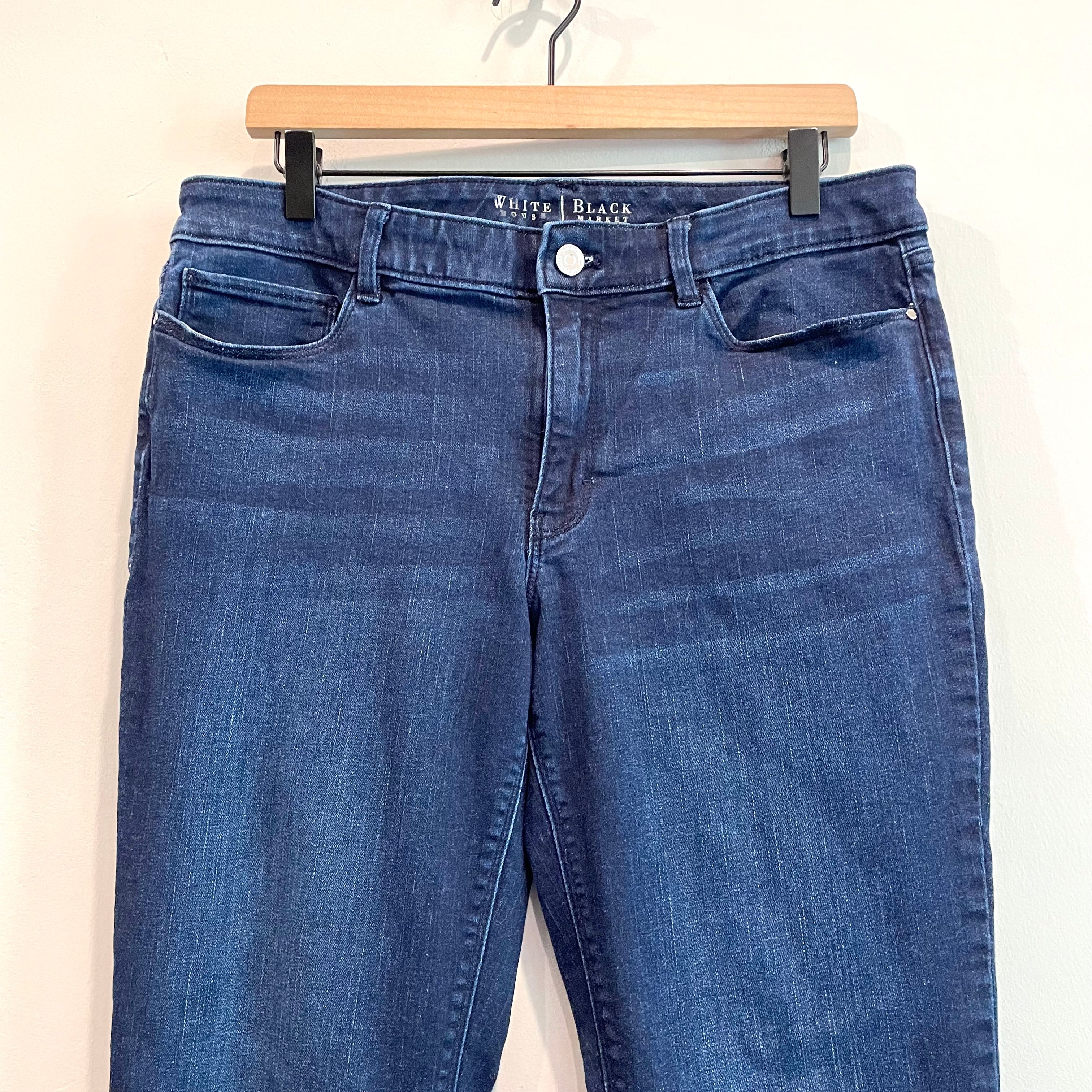 Classic Skinny Jeans Dark Wash