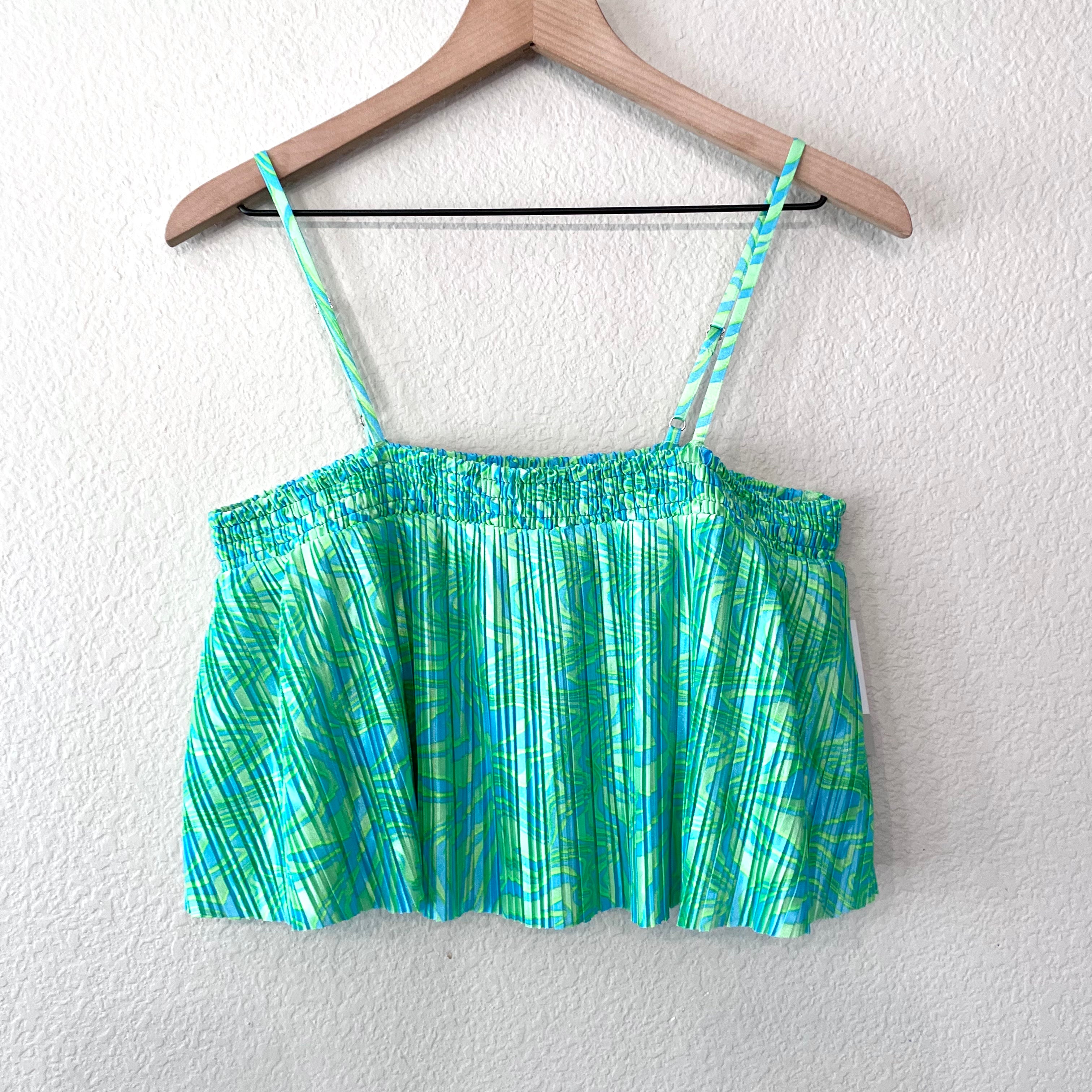 Swirl Pleated Crop Top