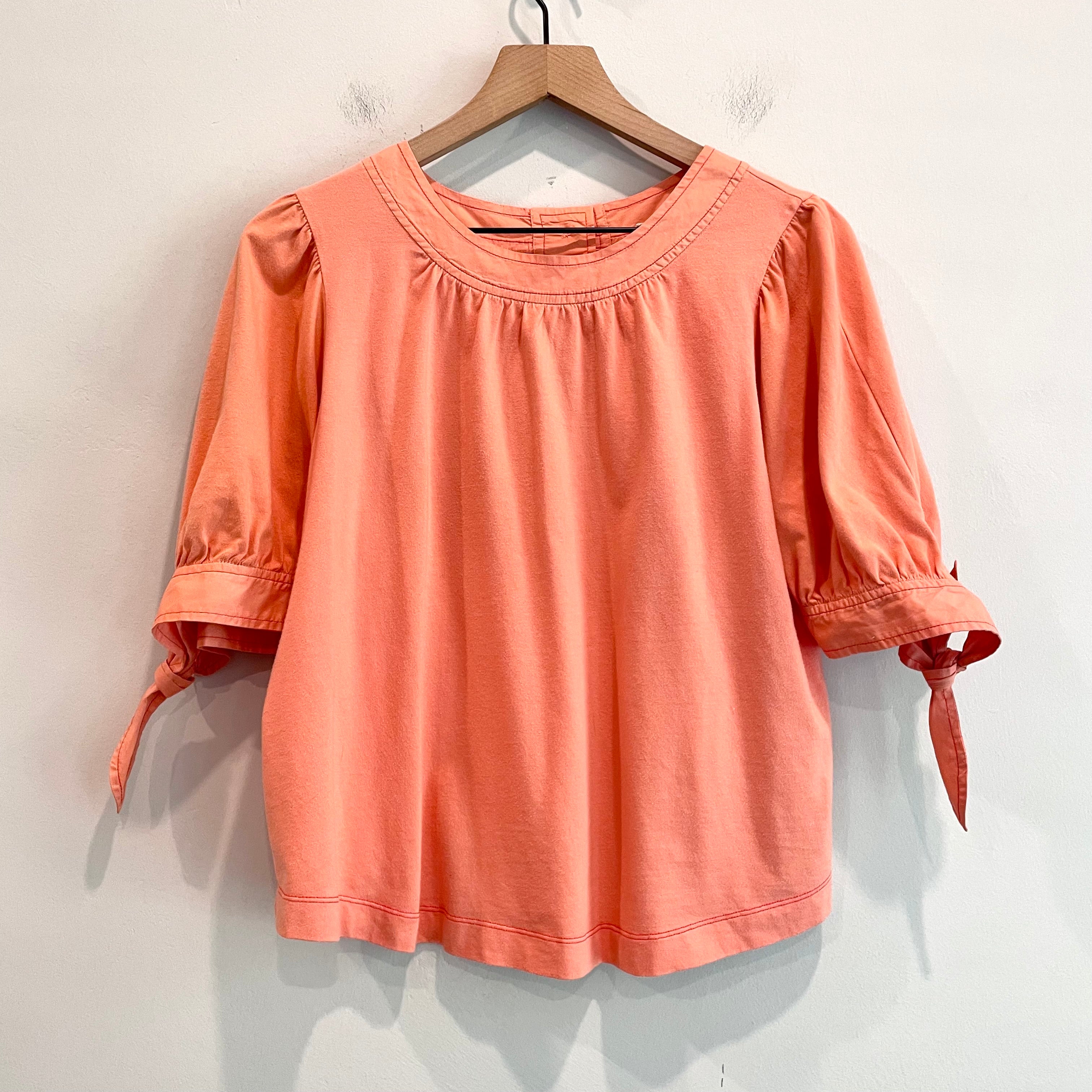 Tie Short Sleeve Button Back Top