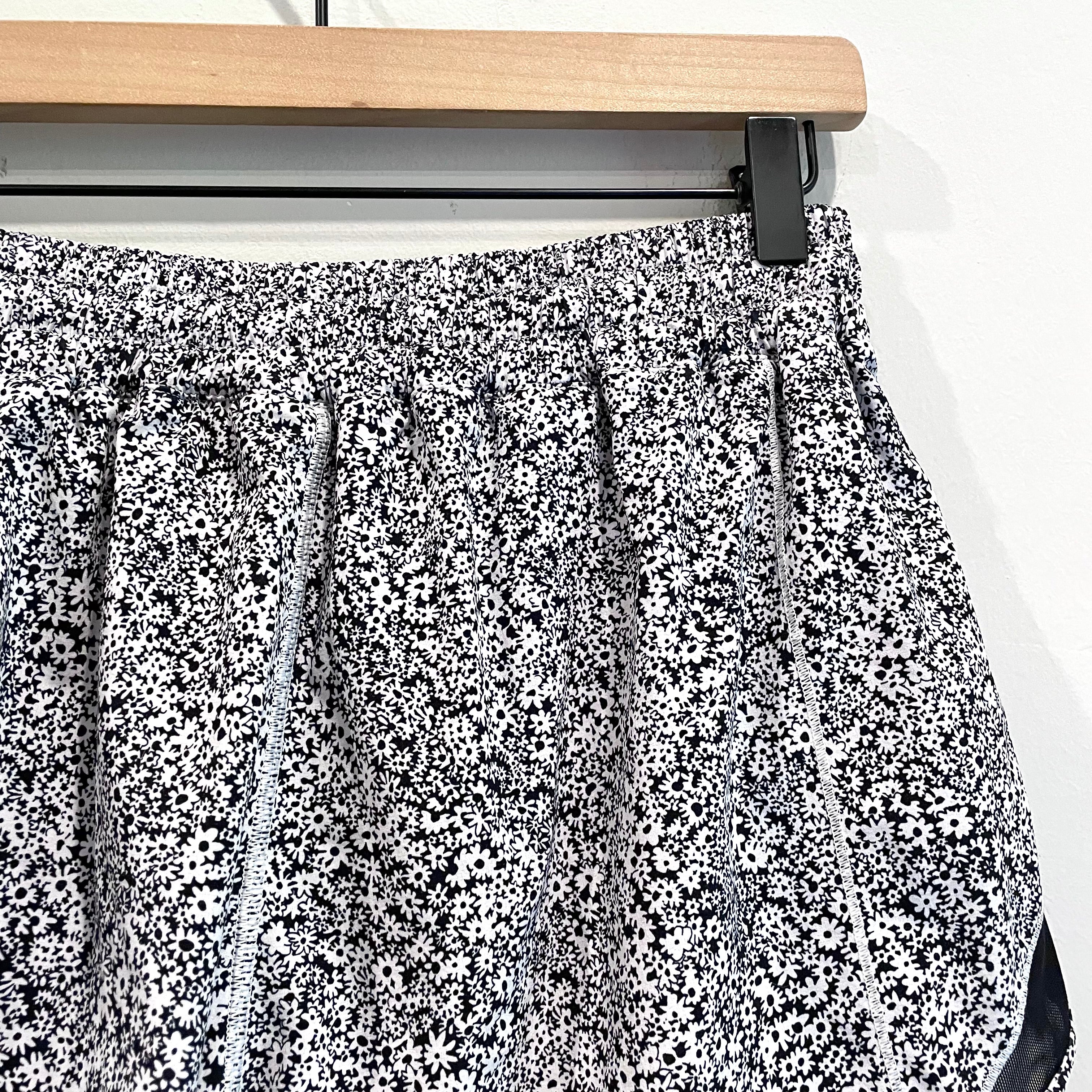 Daisy Running Shorts