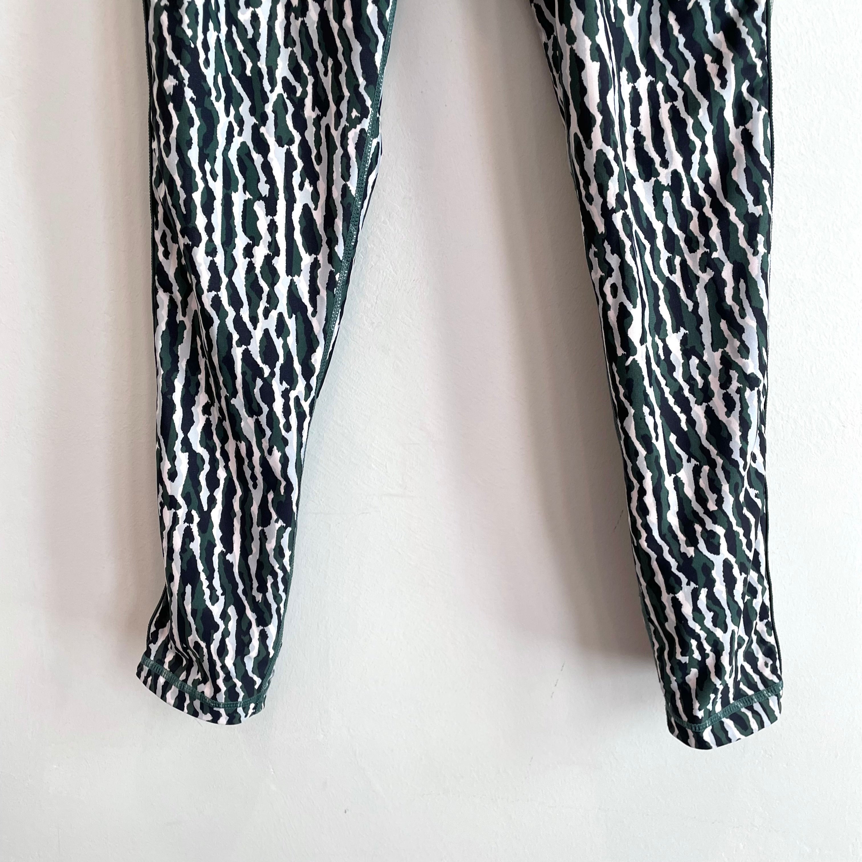 Camo Side Stripe Leggings