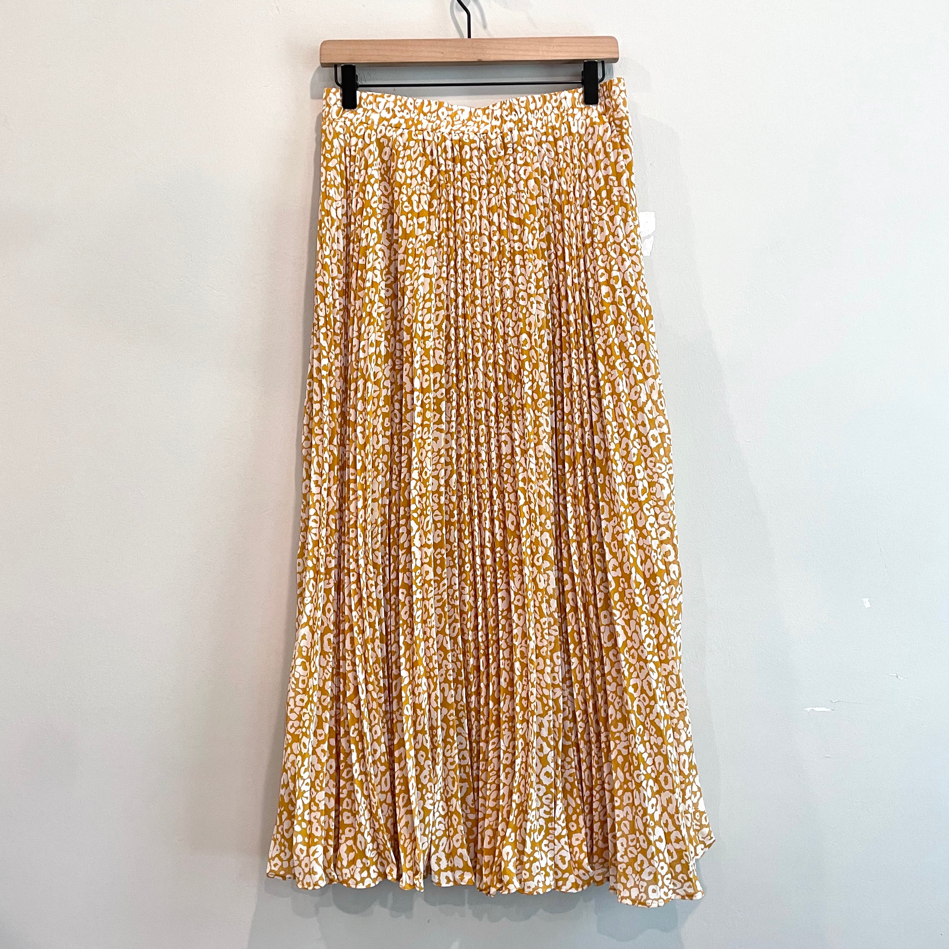 Leopard Print Pleated Midi Skirt