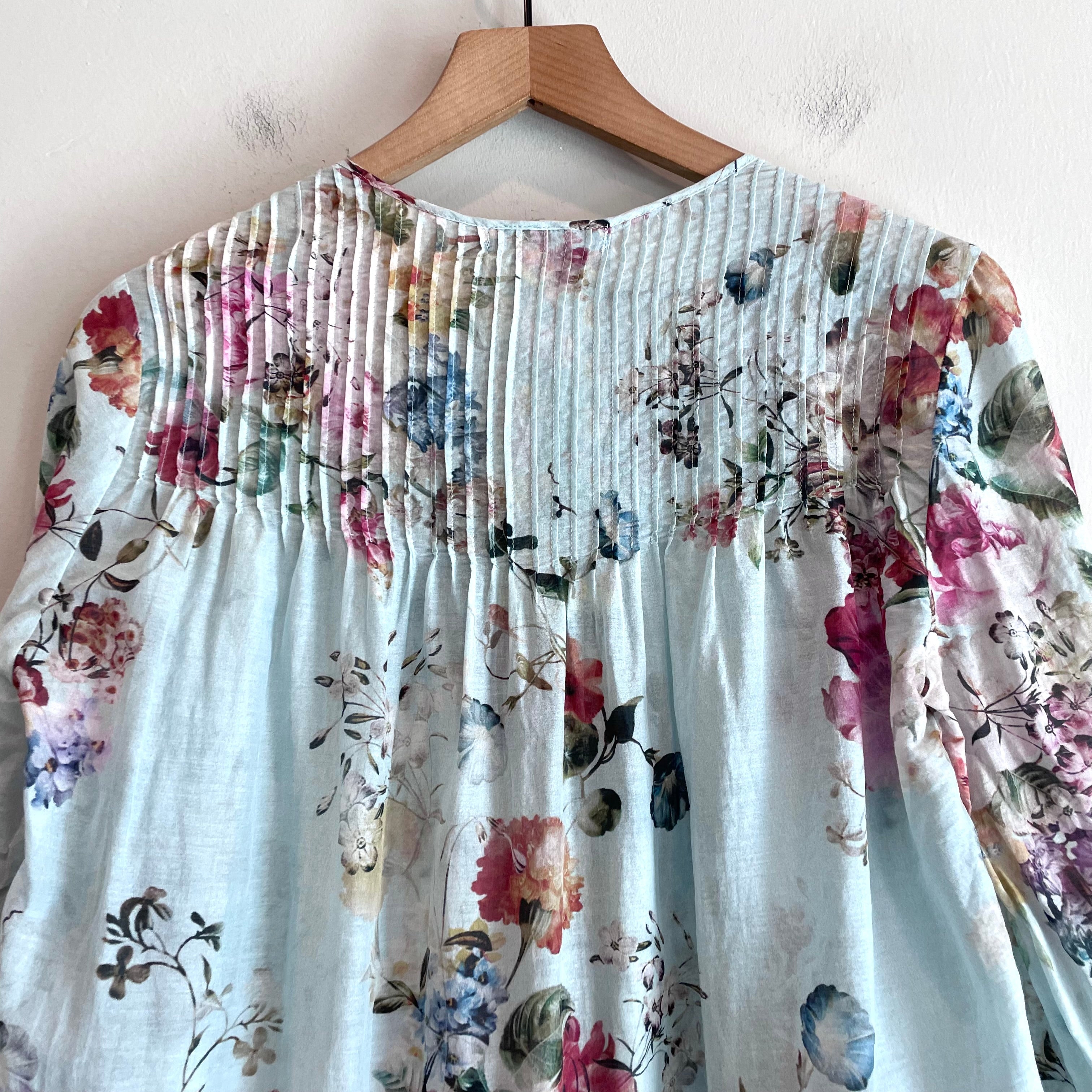 Floral Pleated Lightweight Top