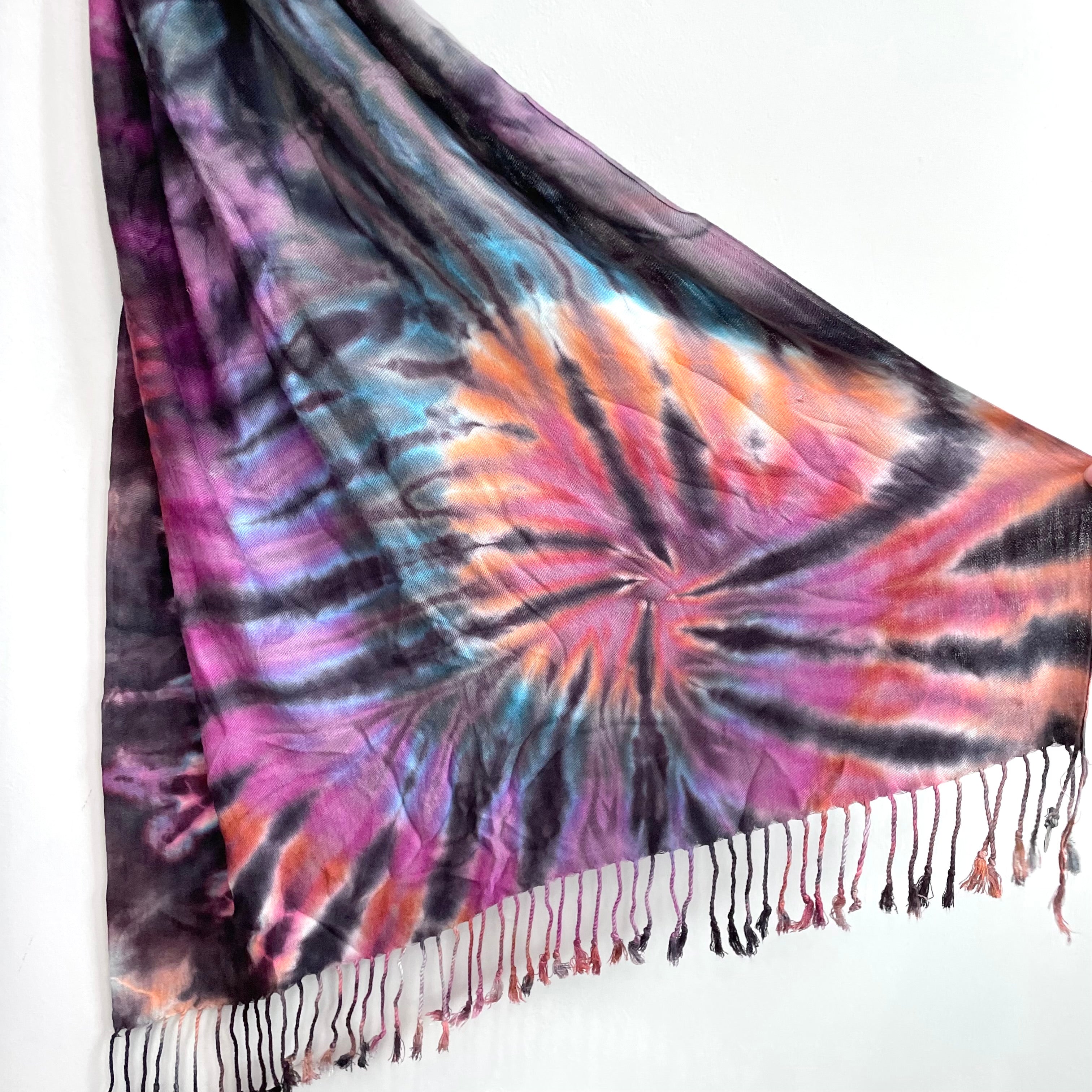 Tie Dye Fringe Hem Scarf