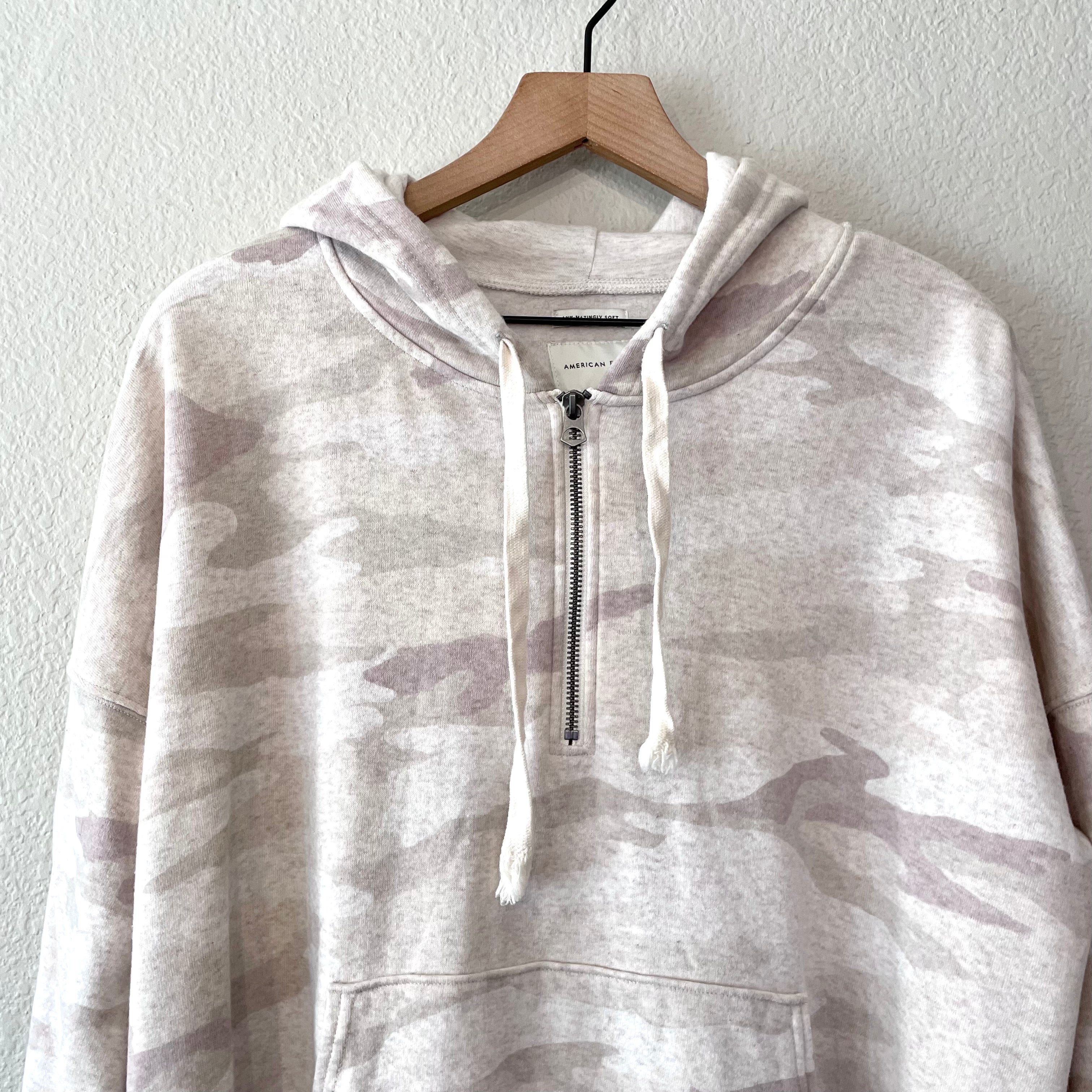 Camo 1/4 Zip Sweatshirt