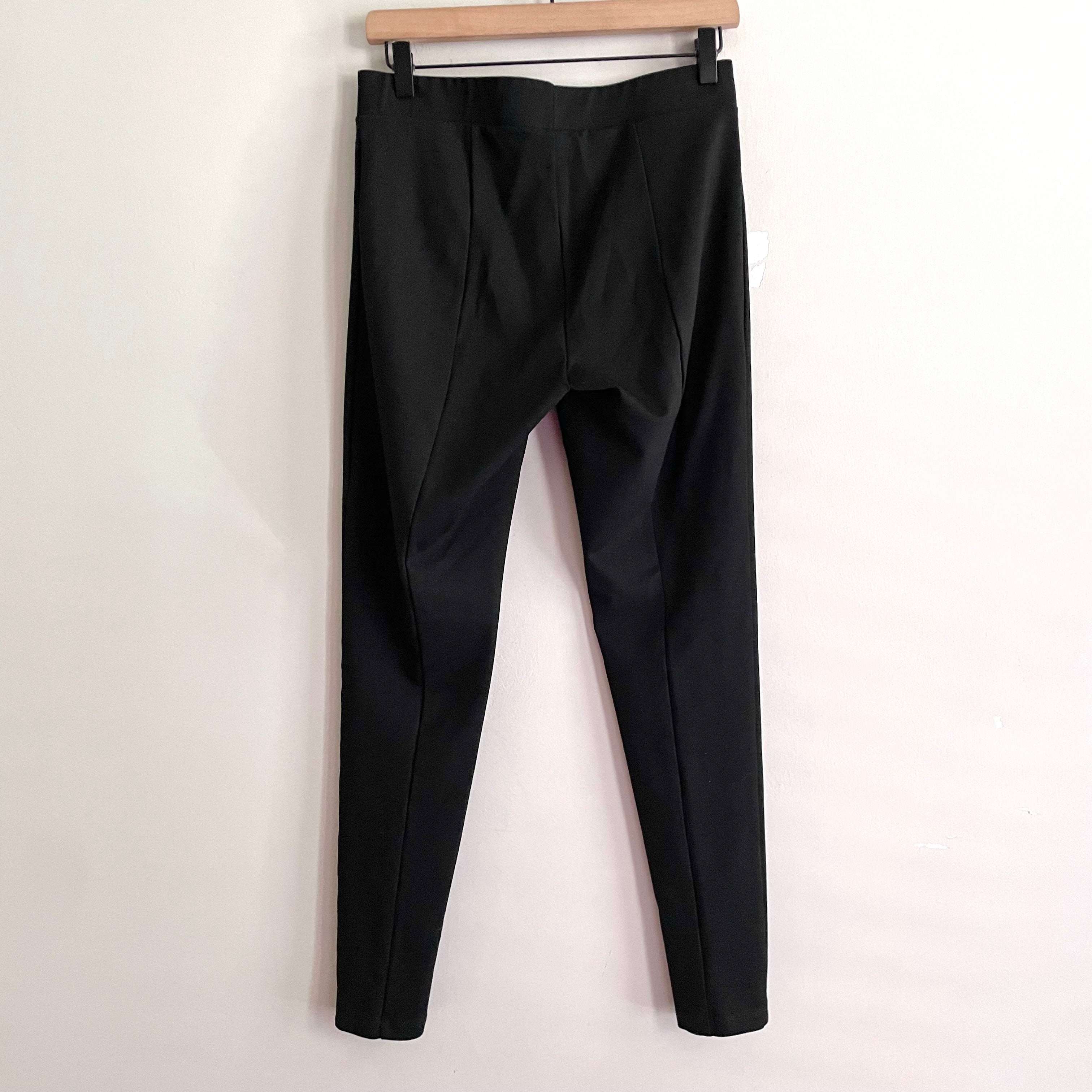 Front Seam Pull On Leggings