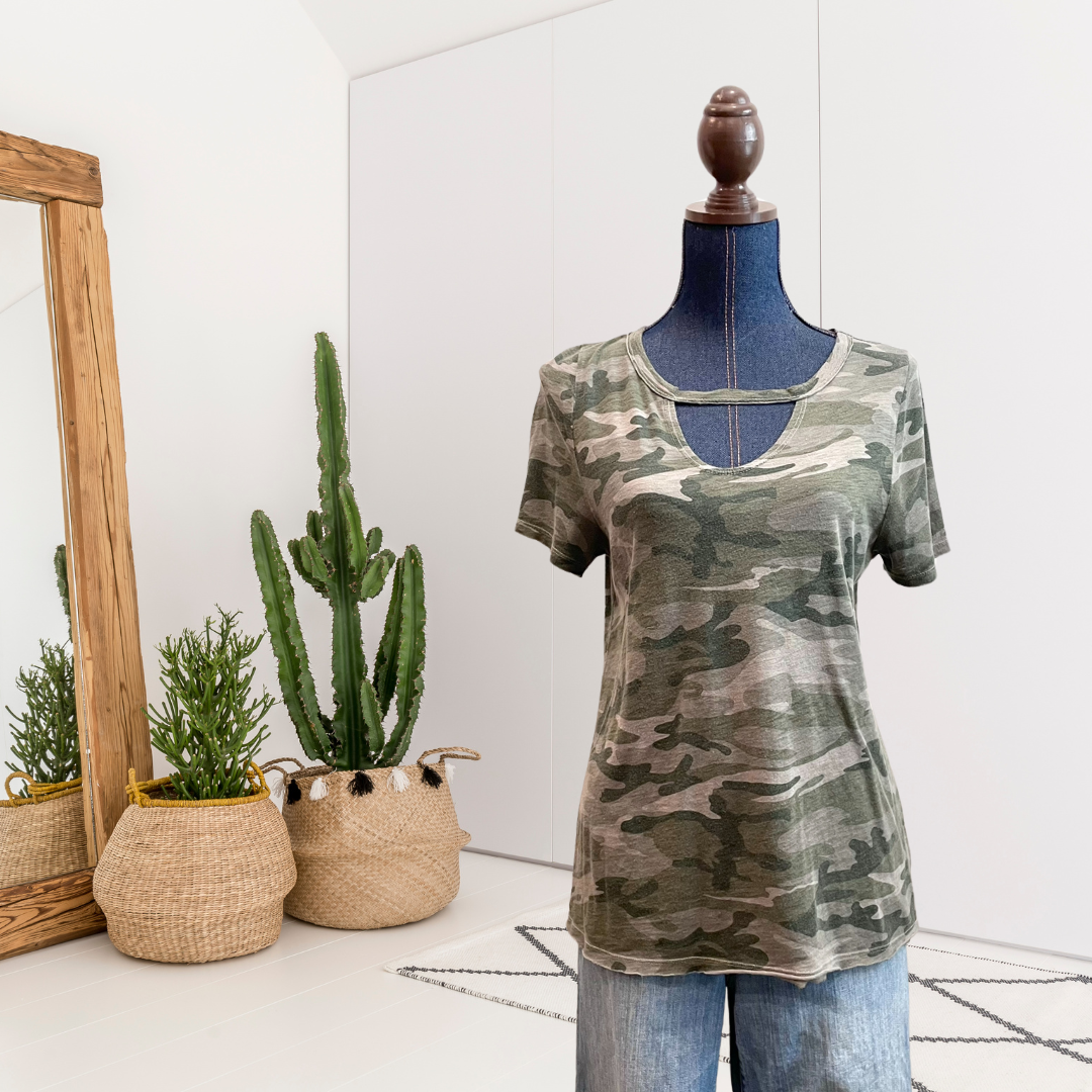 Camo Keyhole Tee