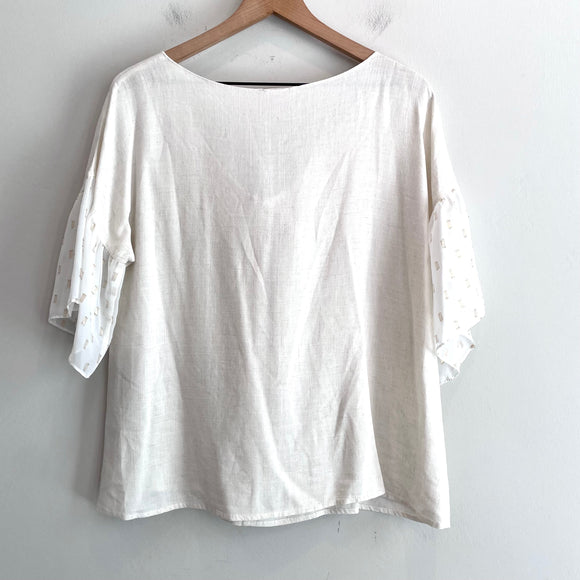Bow Front Semi-Sheer Fleck Sleeve Top