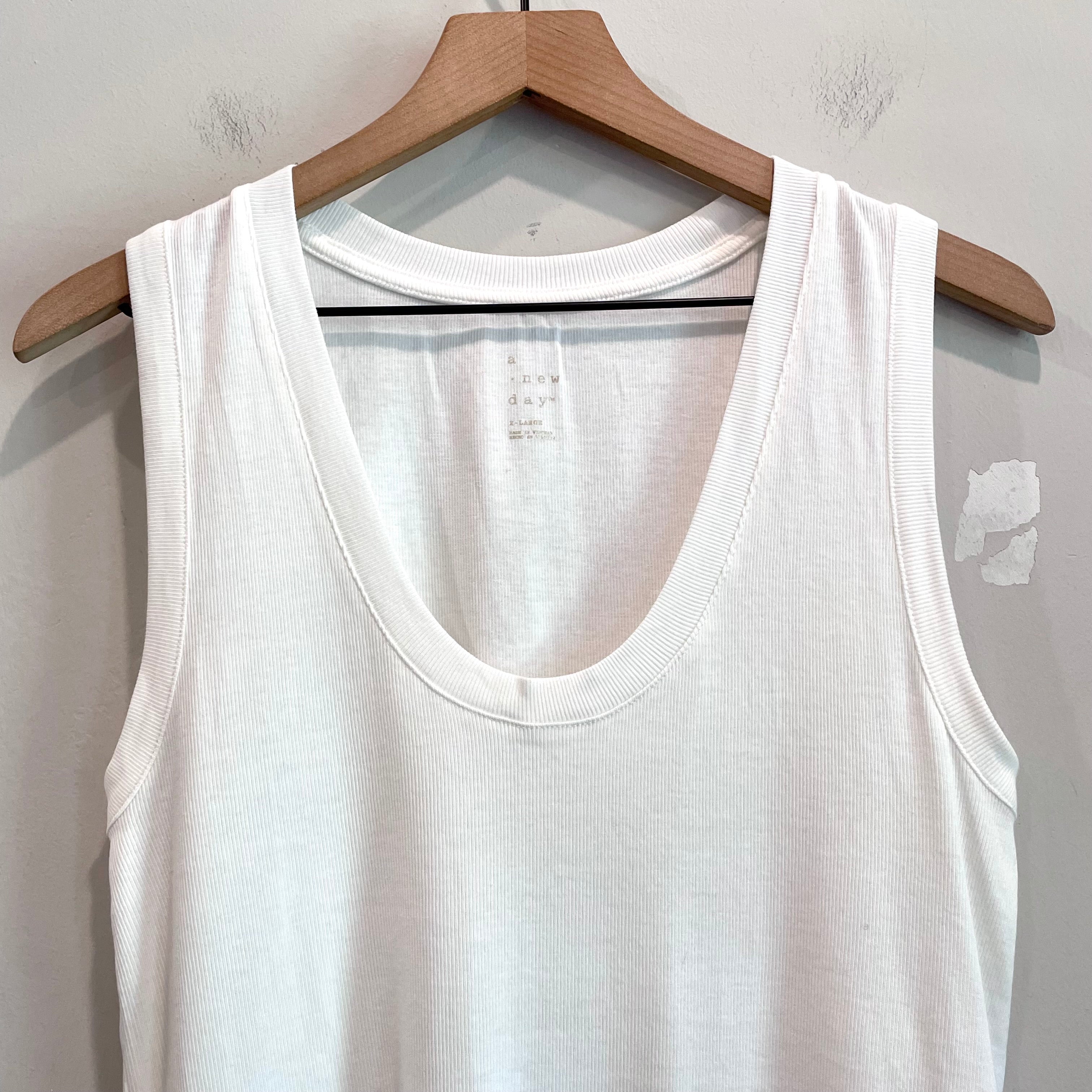 Ribbed Scoop U Neck Tank Top