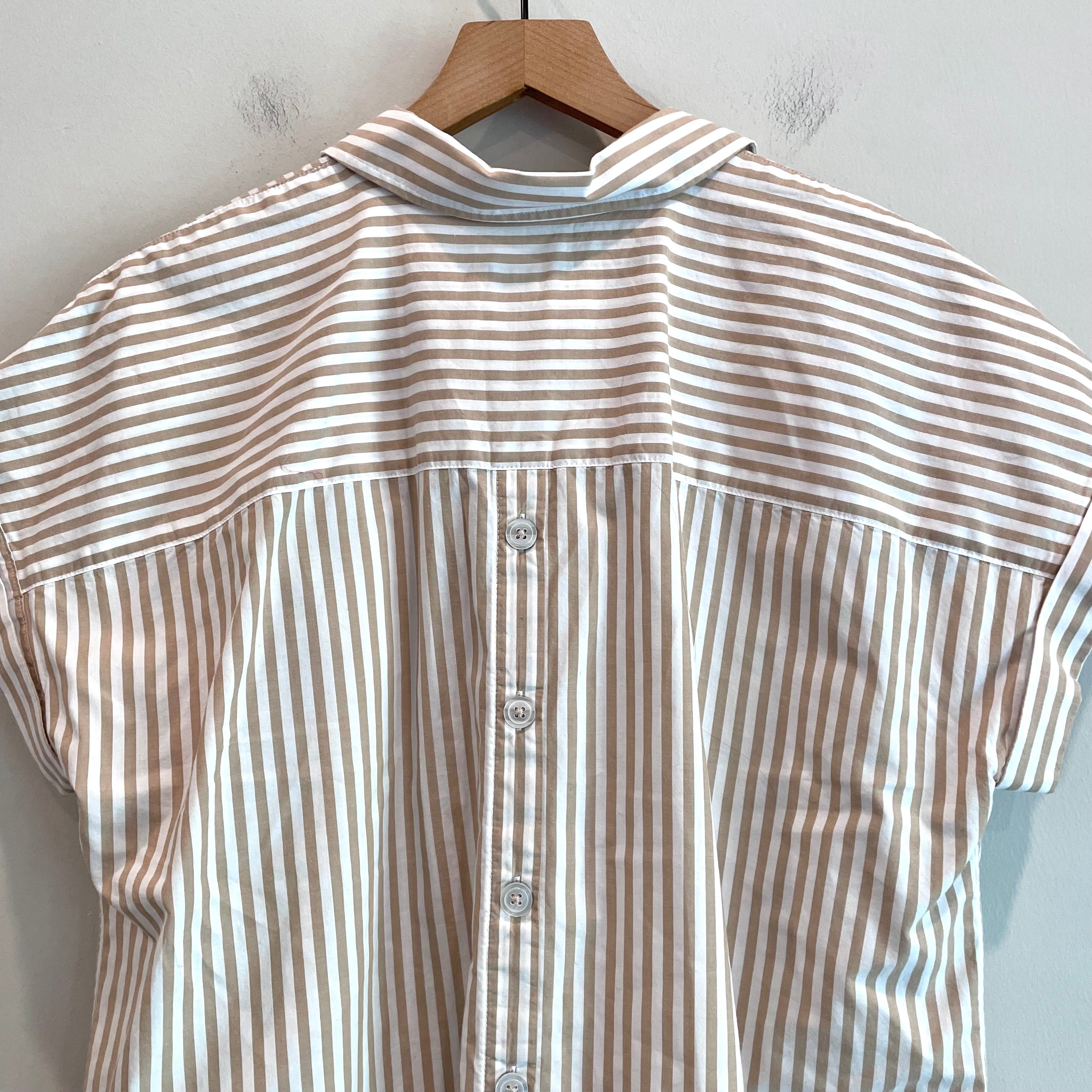 Striped Button Back Popover Top