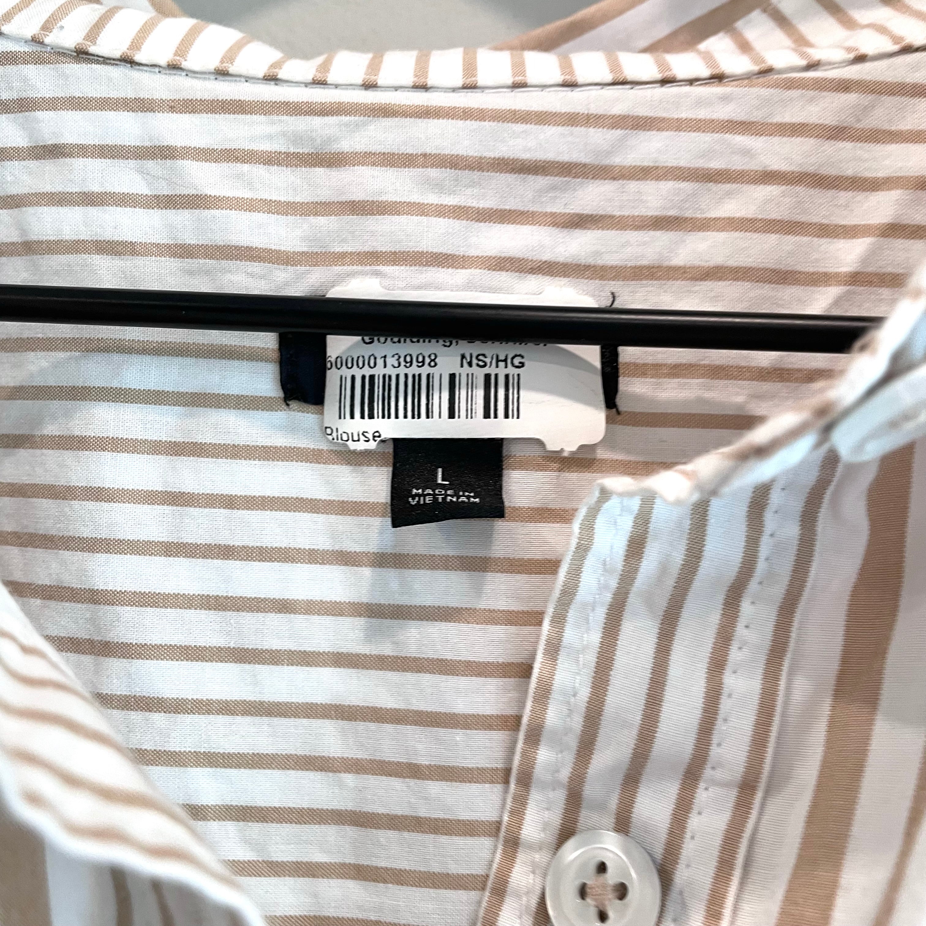 Striped Button Back Popover Top