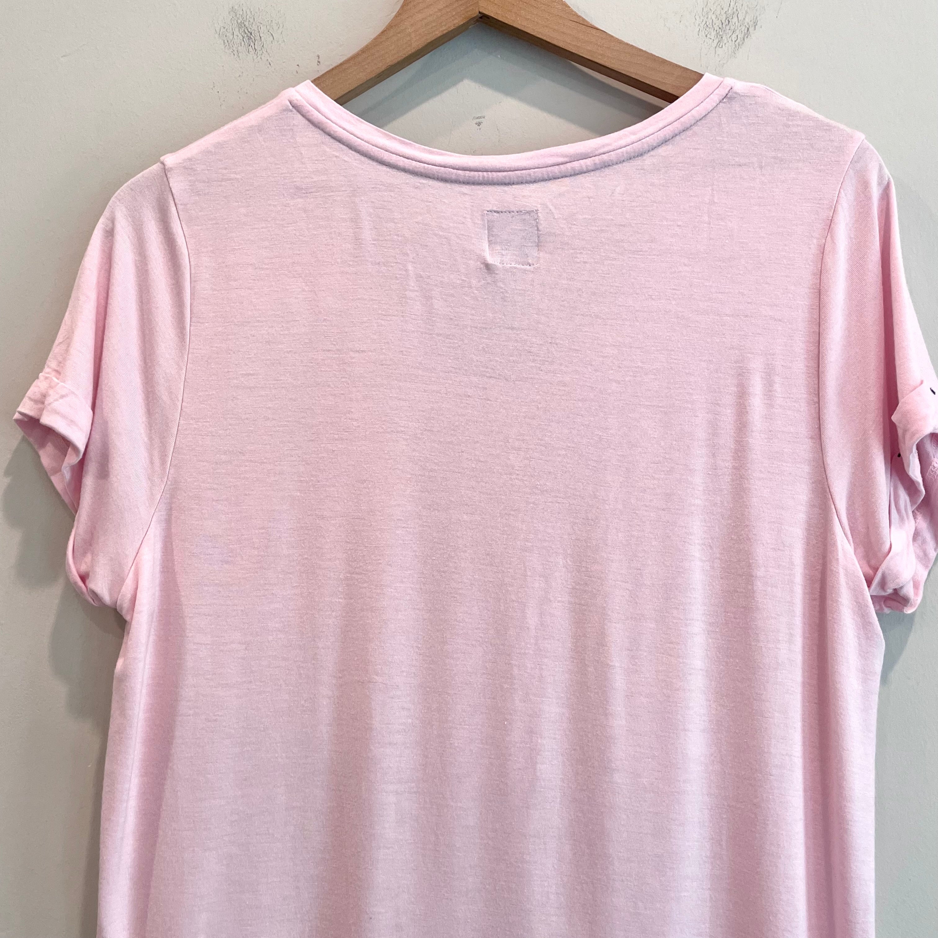 Cuff V-Neck Pocket Tee