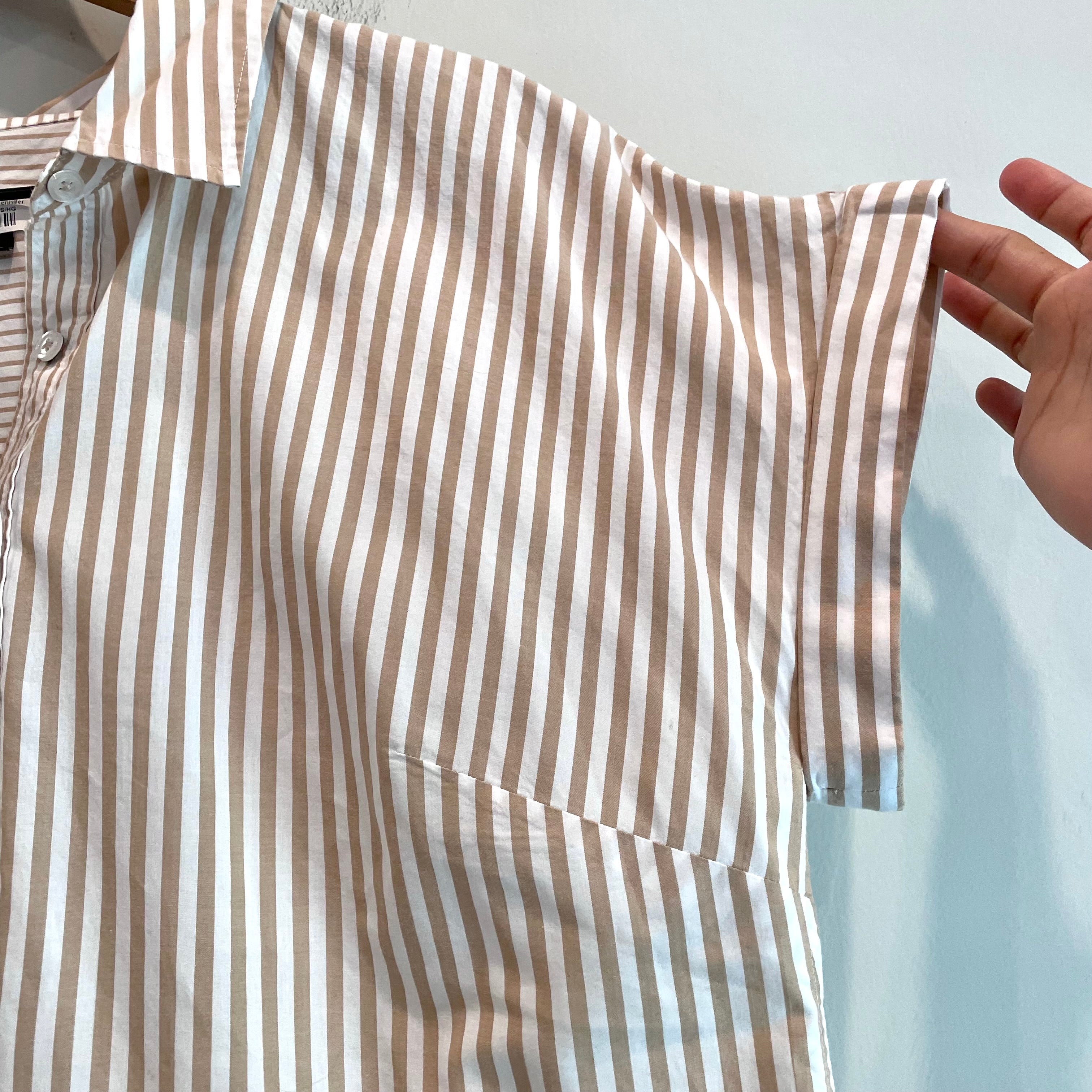 Striped Button Back Popover Top