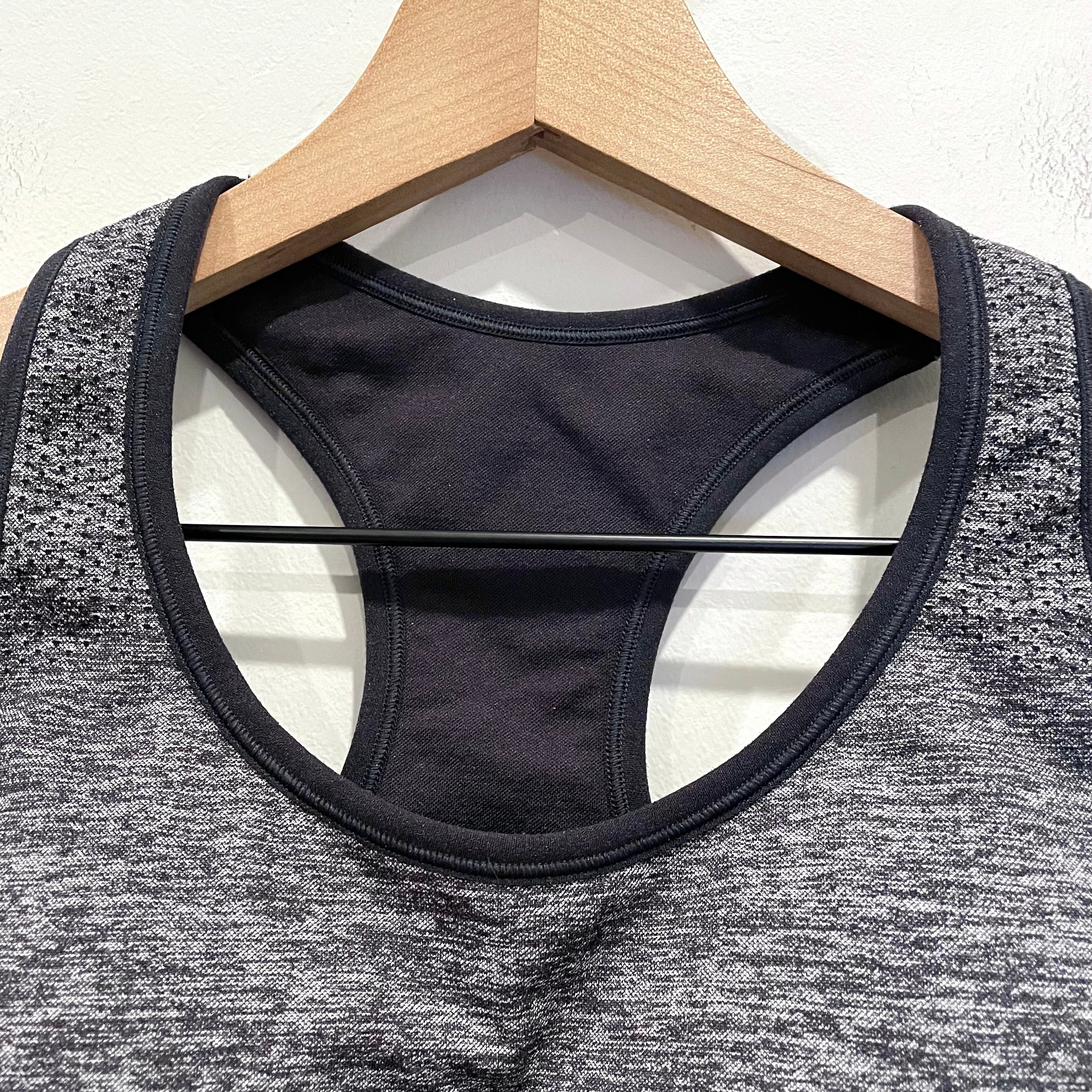 Racerback Seamless Sports Bra