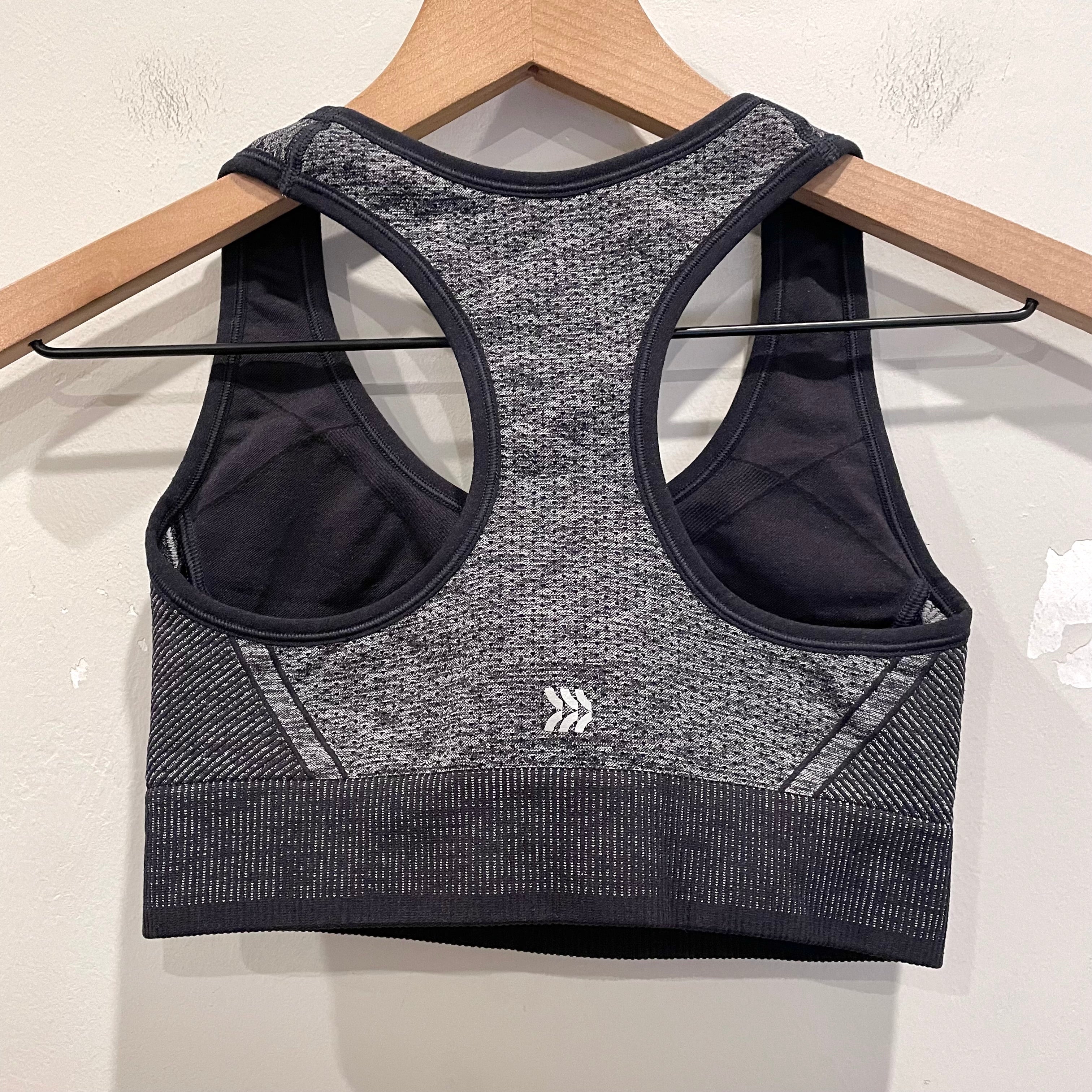 Racerback Seamless Sports Bra