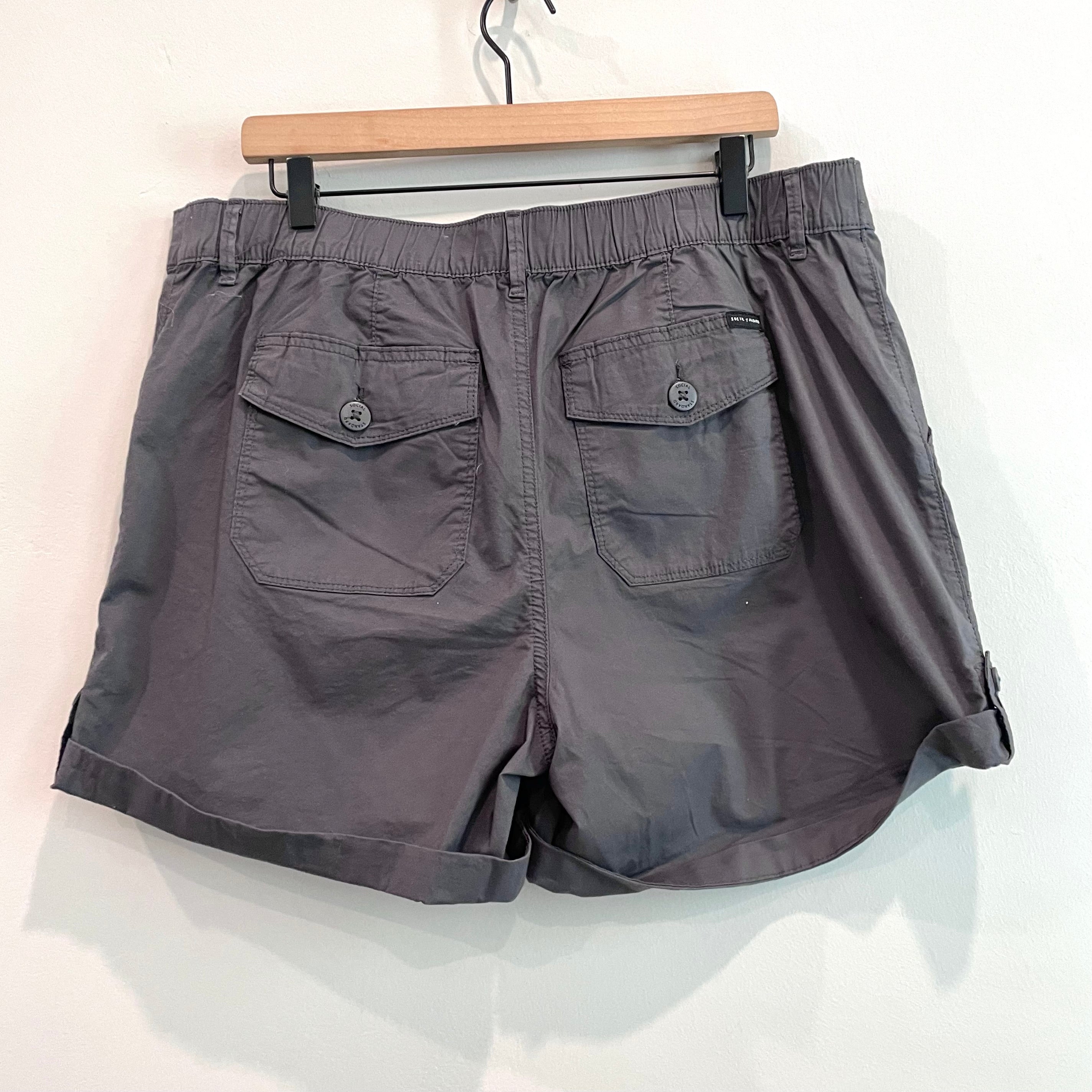 Utility Cuff Shorts