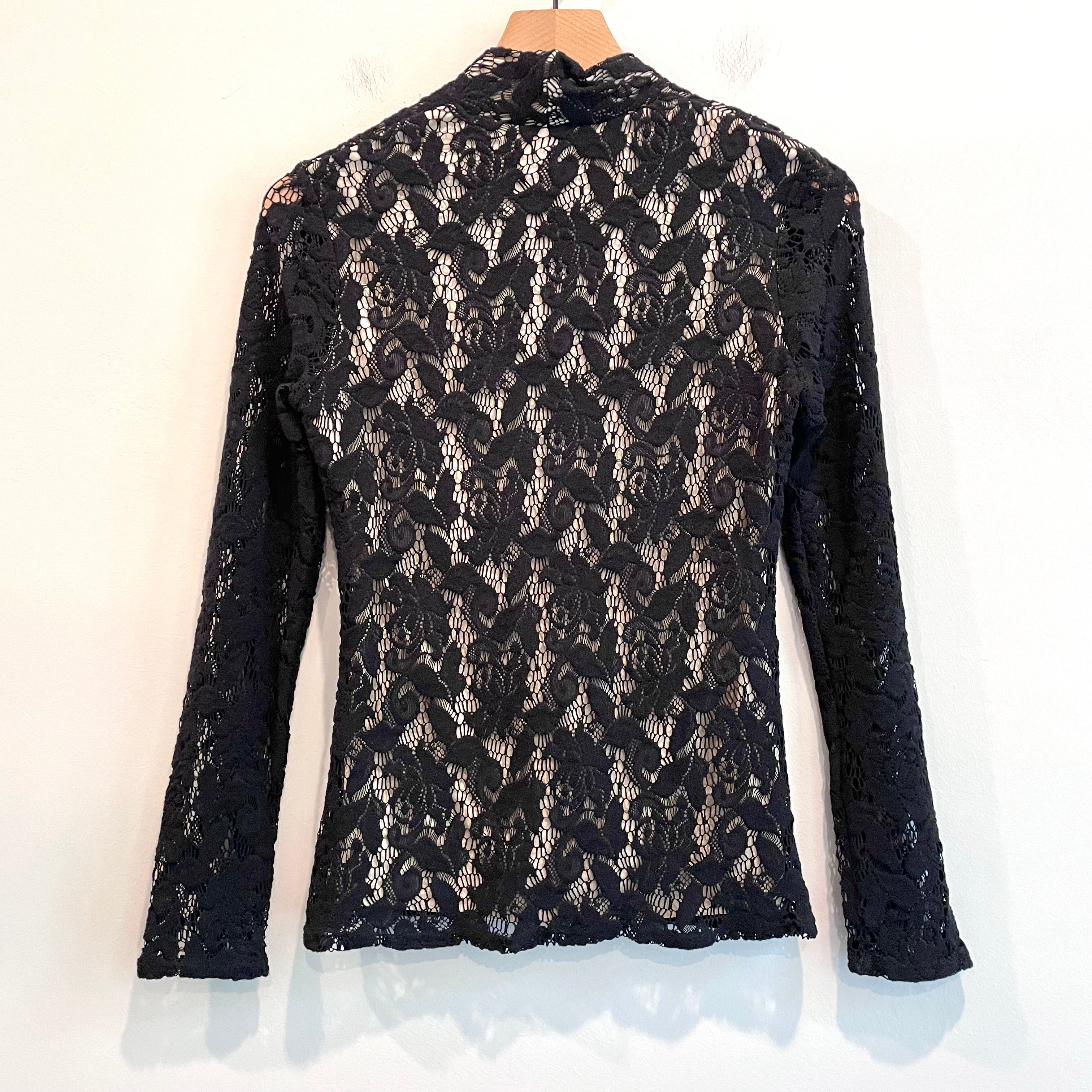 Lace V-Neck Long Sleeve Top