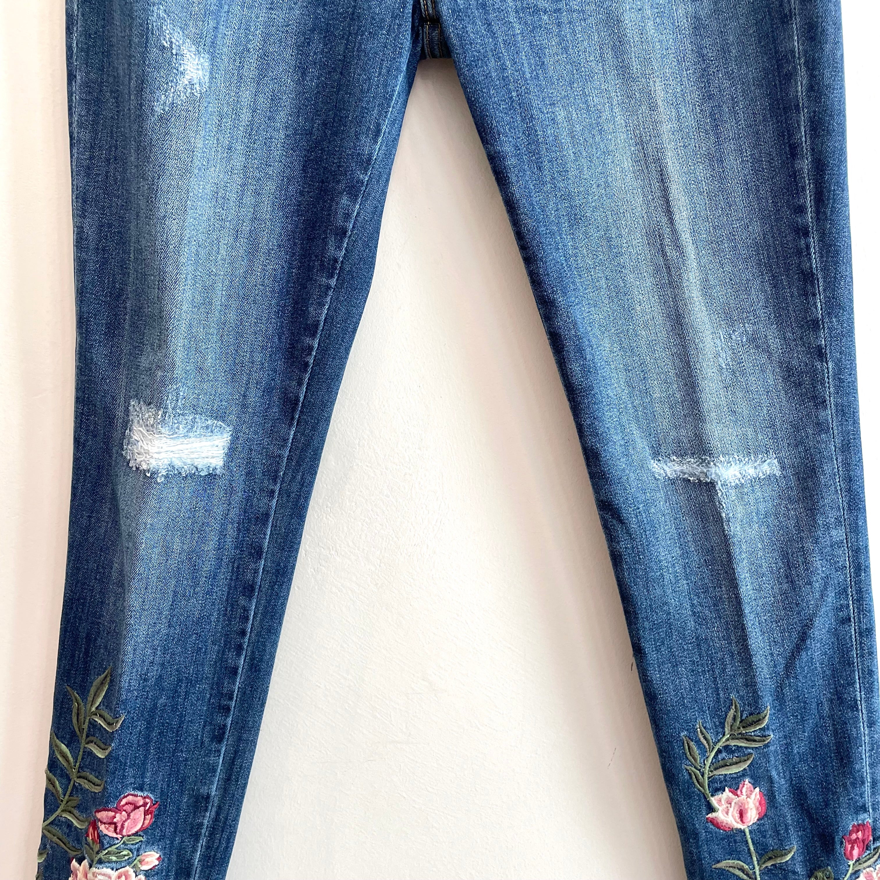 Floral Embroidered Skinny Jeans