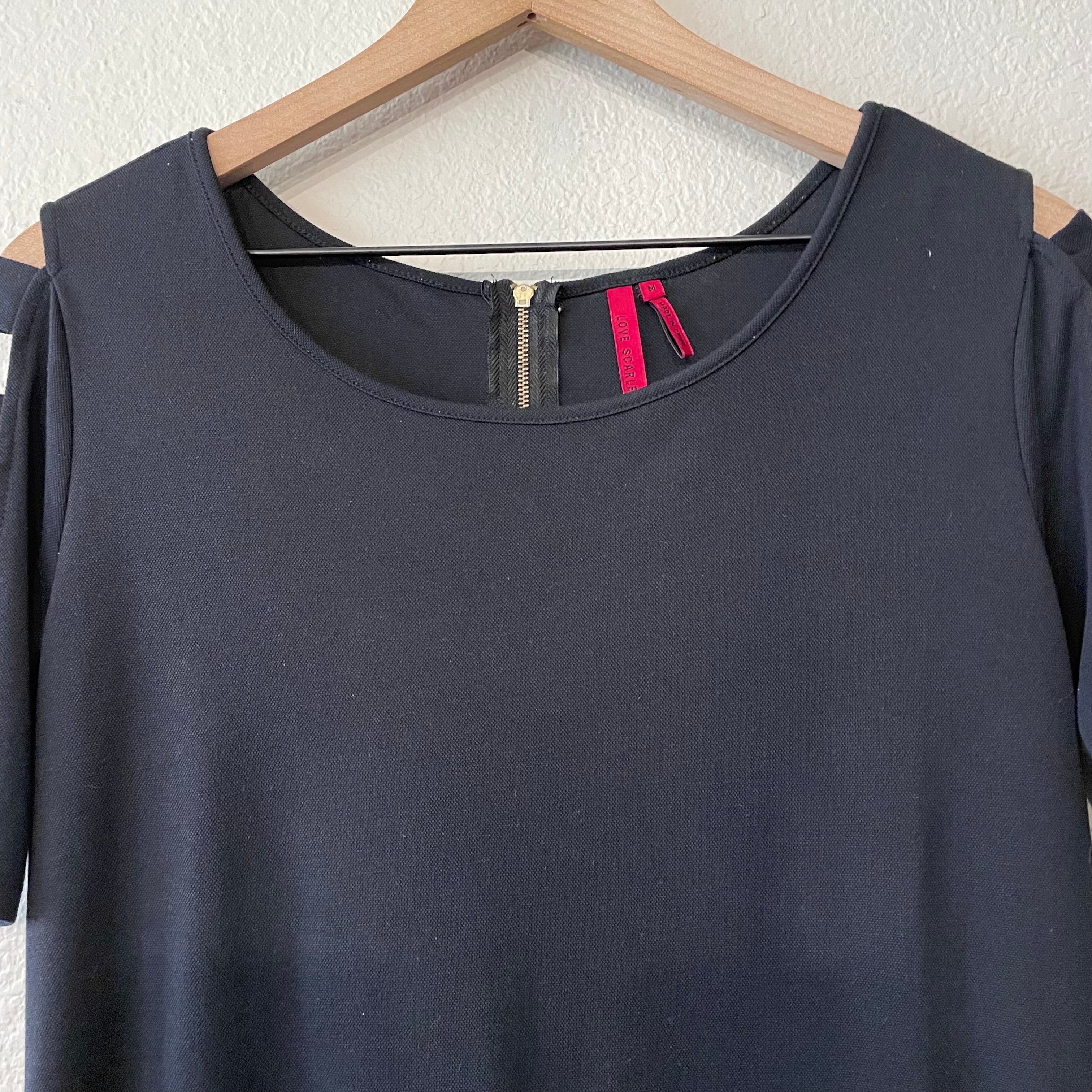 Ladder Open Sleeve Top