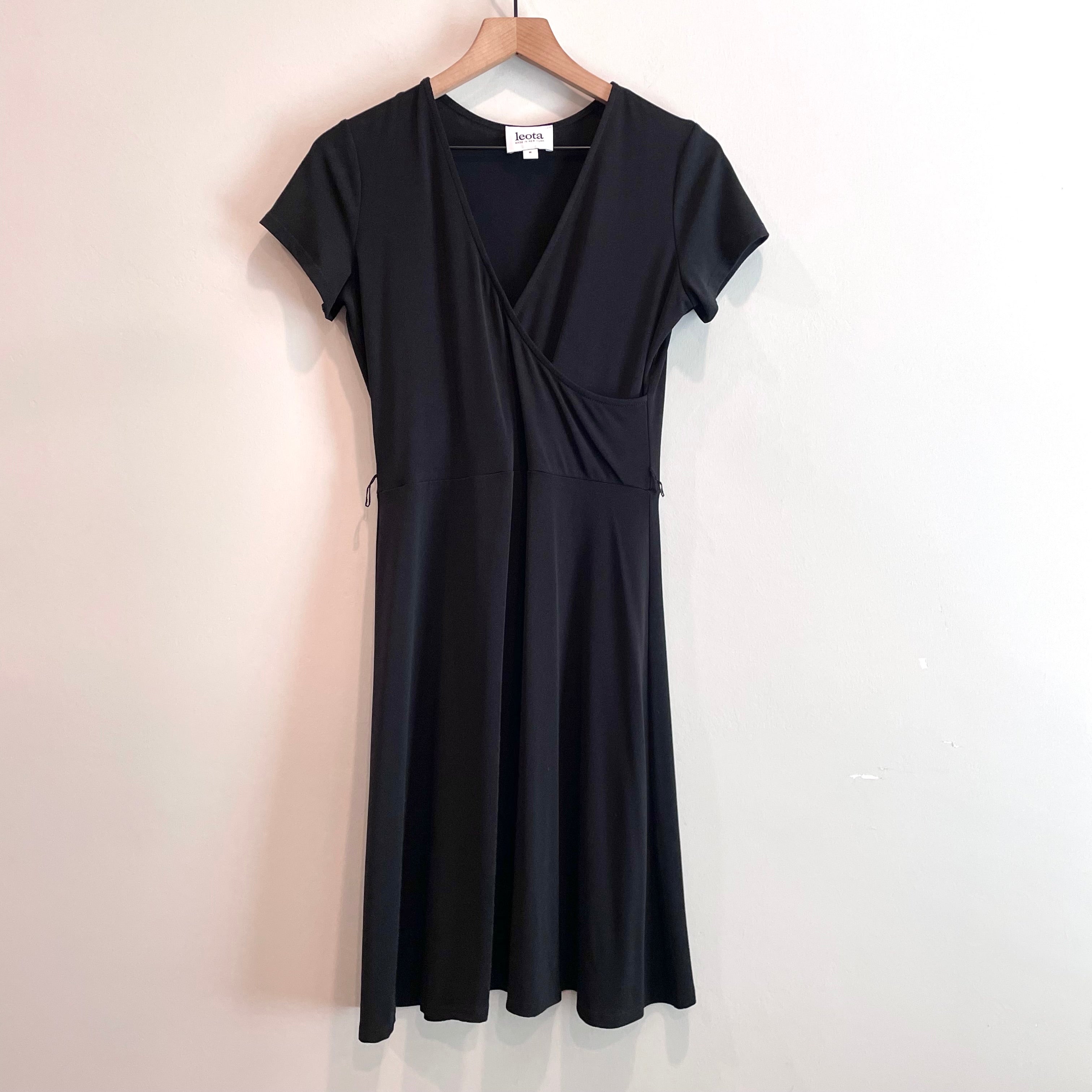 V-Neck Short Sleeve Dress