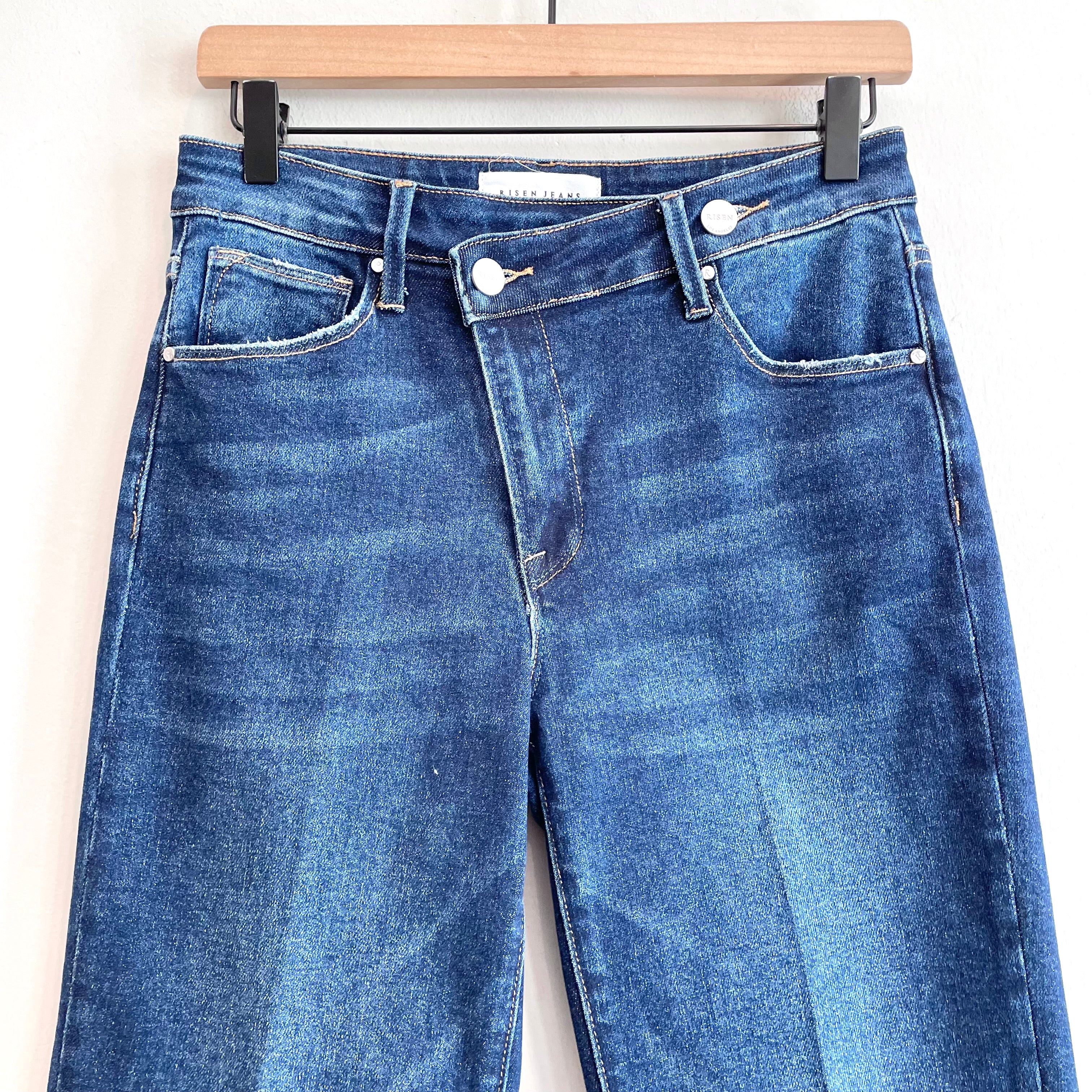 Crossover Close Straight Leg Jeans