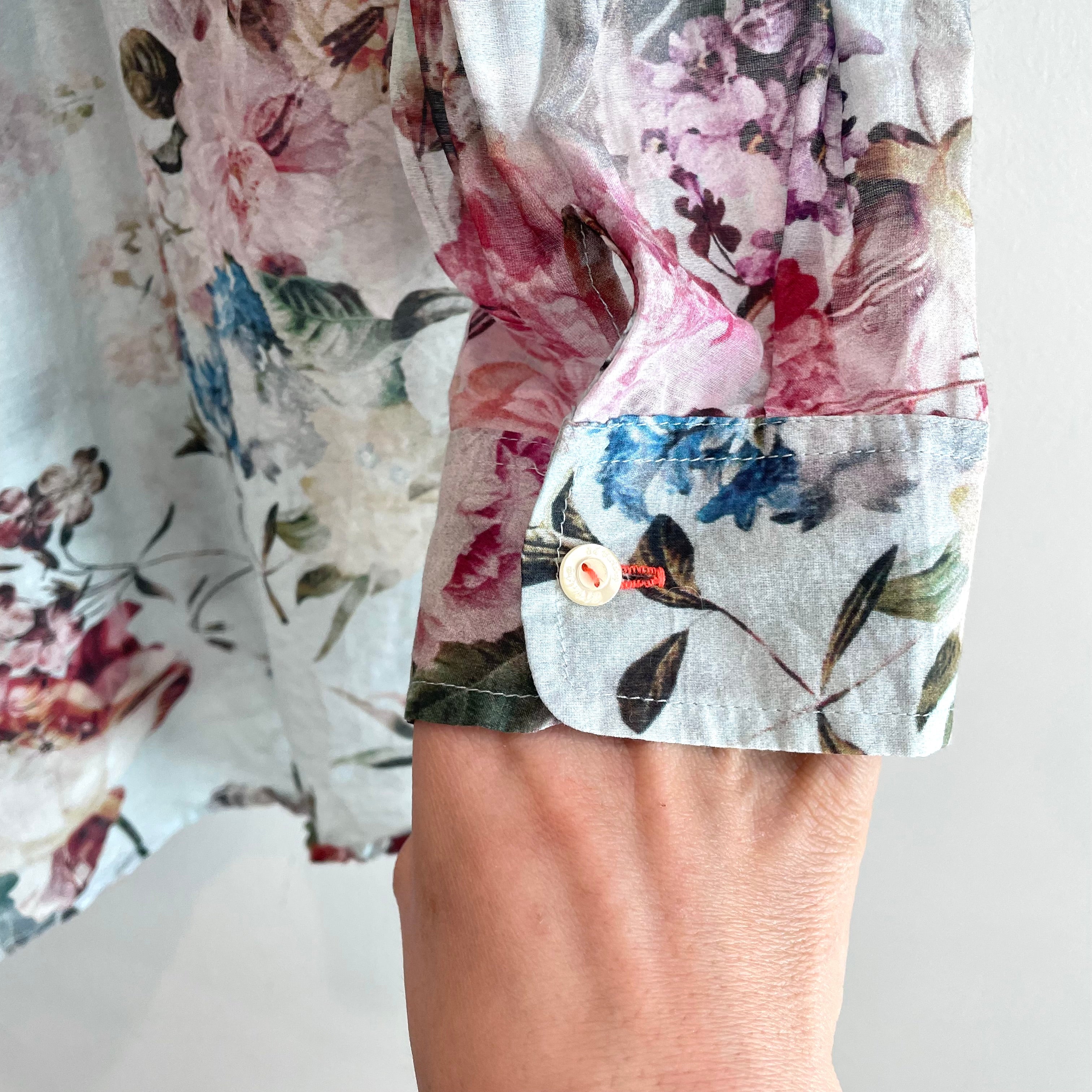 Floral Pleated Lightweight Top