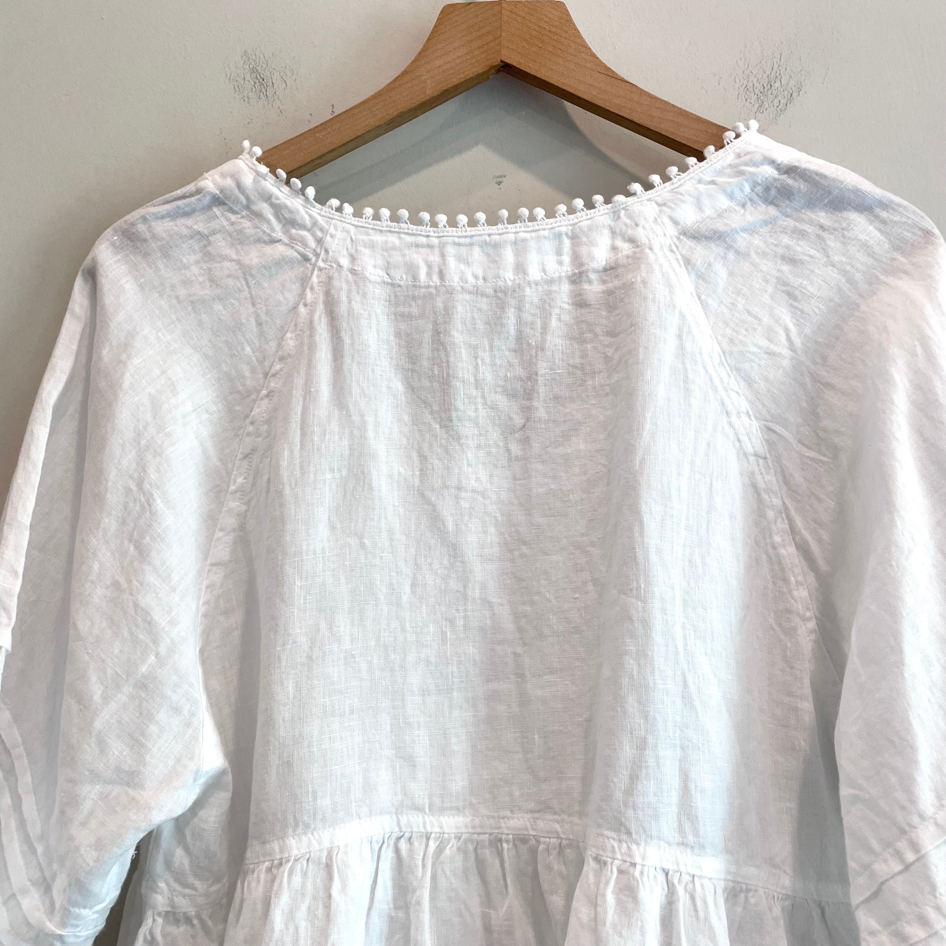 Linen 3/4 Sleeve Pom Pom Tunic Top