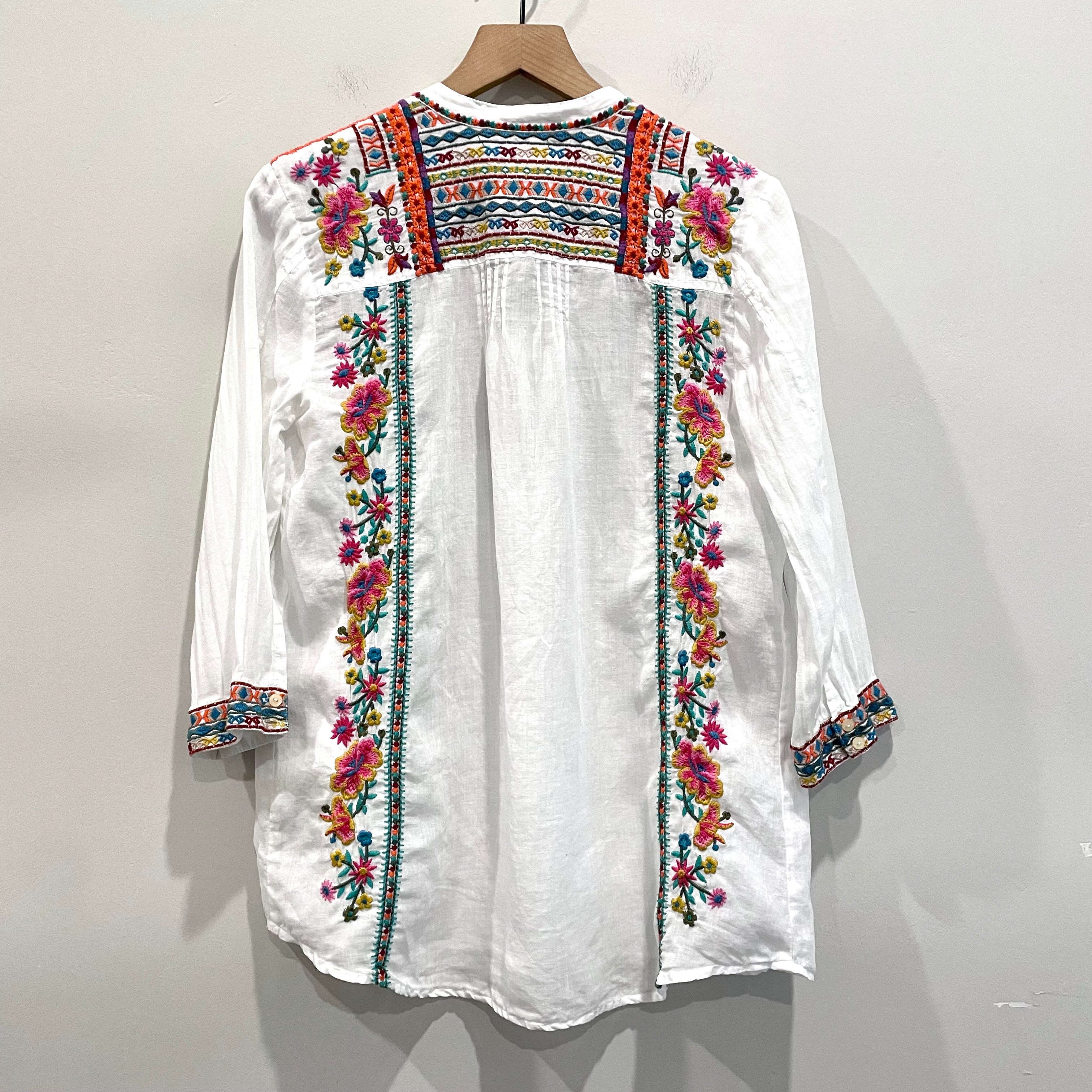 Floral Embroidered Ramie Top