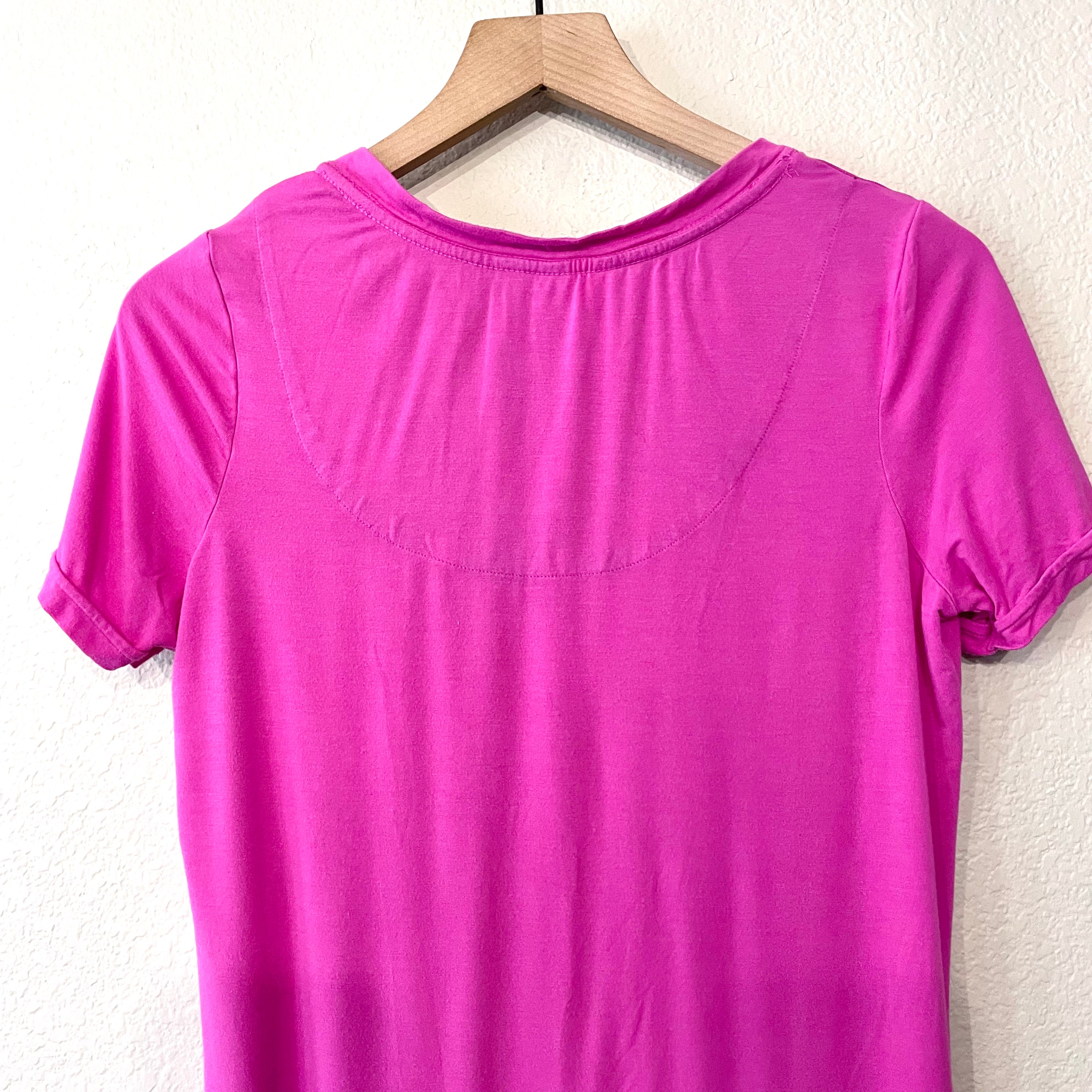 Short Sleeve Casual V-Neck Tee