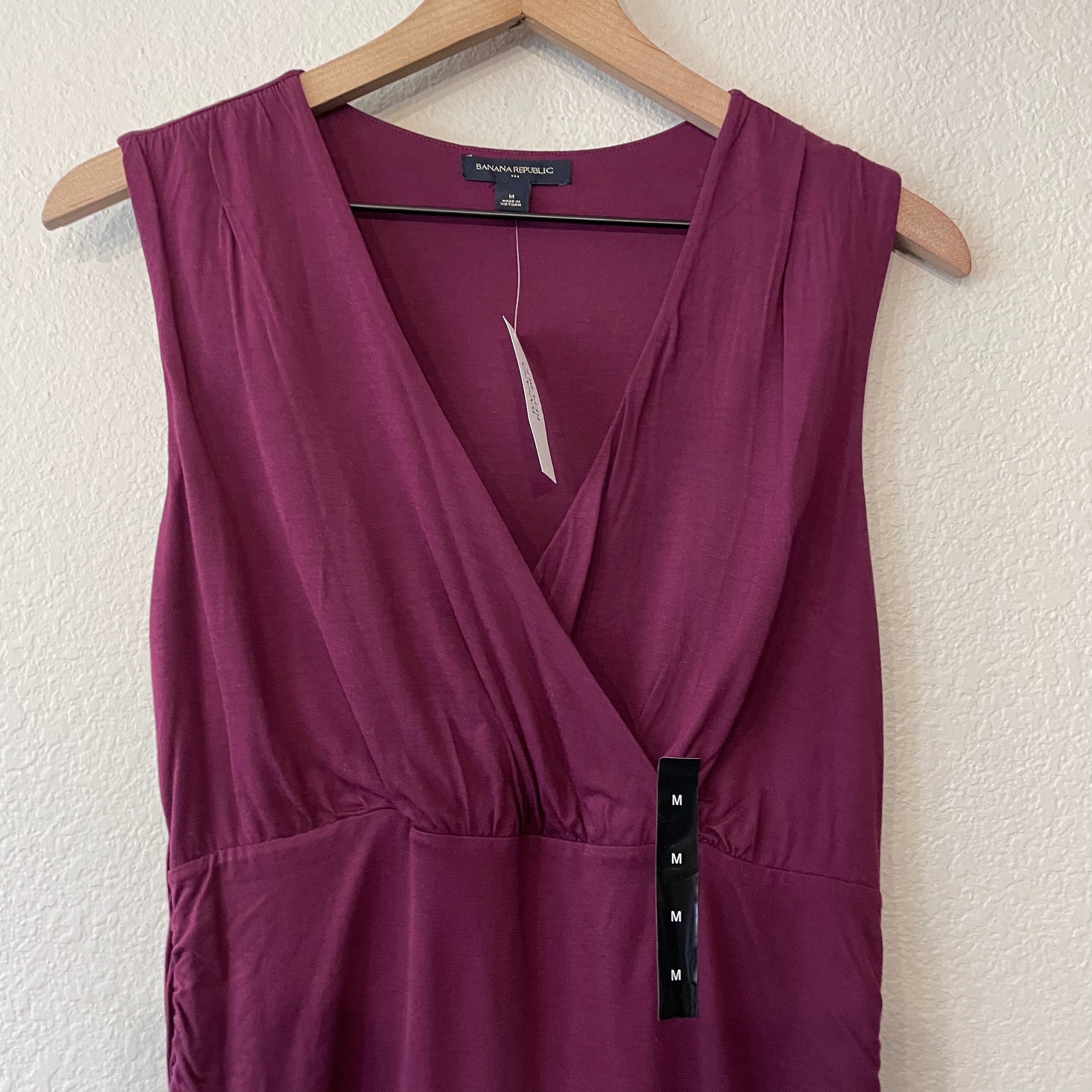 Sleeveless Ruched Side Top