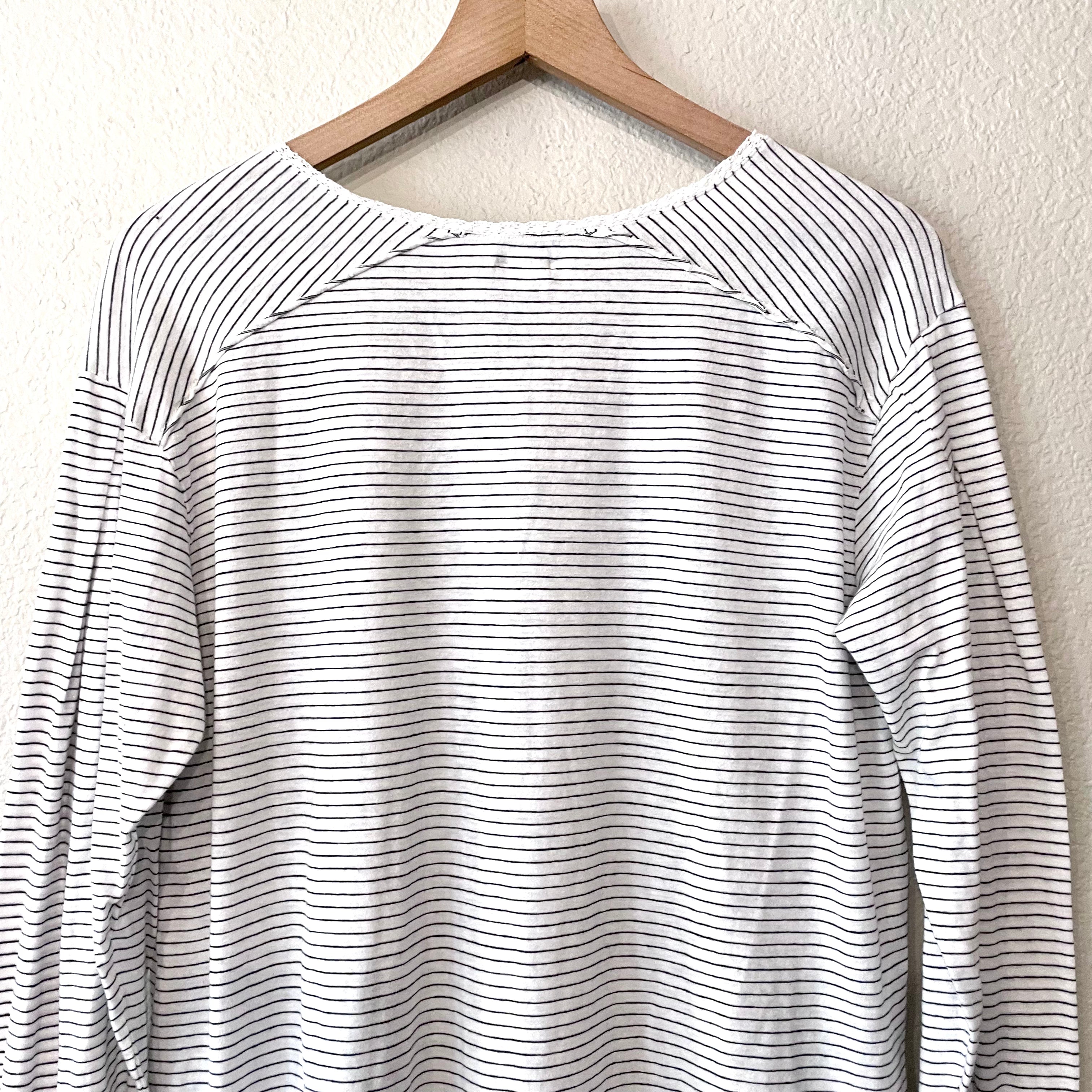 Striped Lace V-Neck Tee