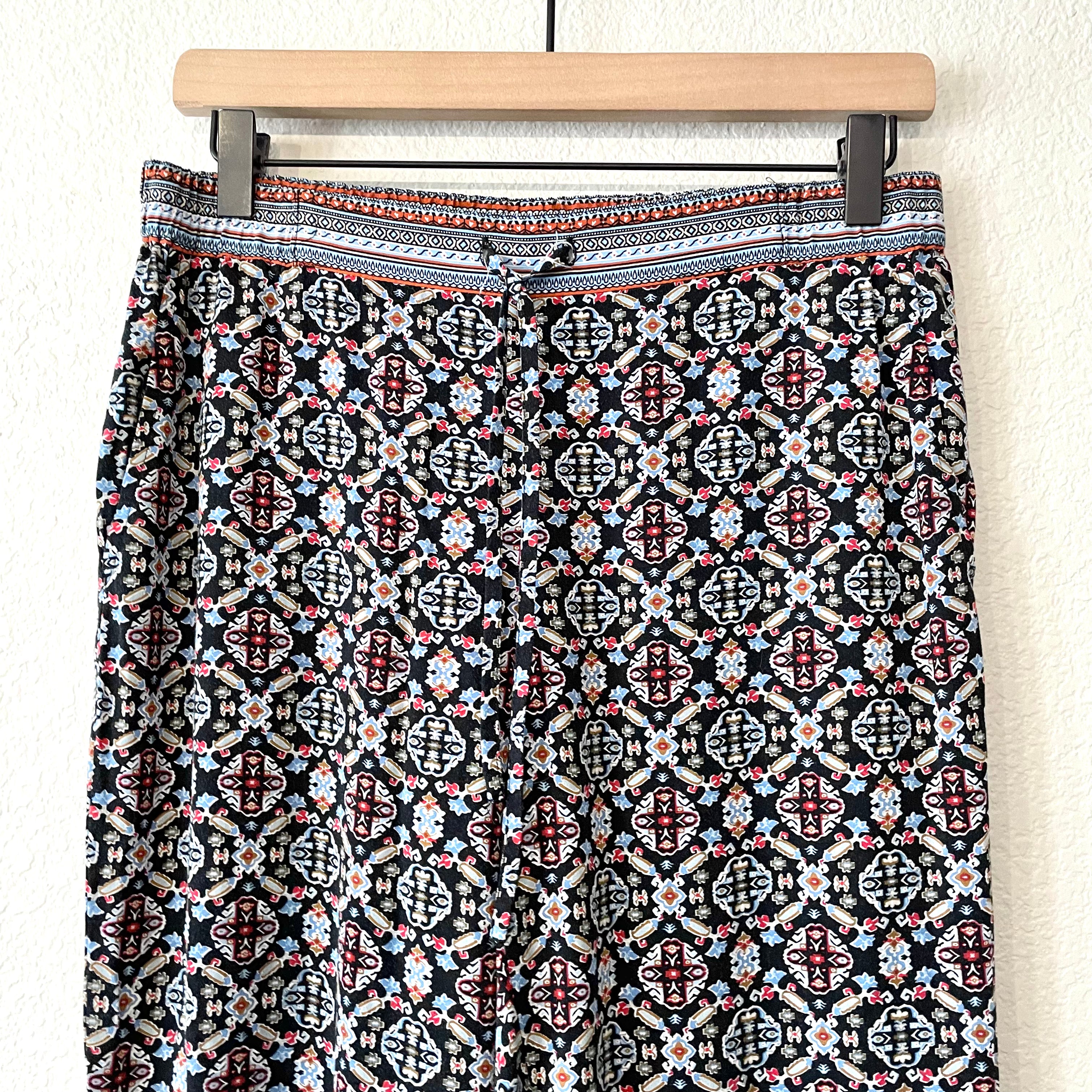 Medallion Print Pants